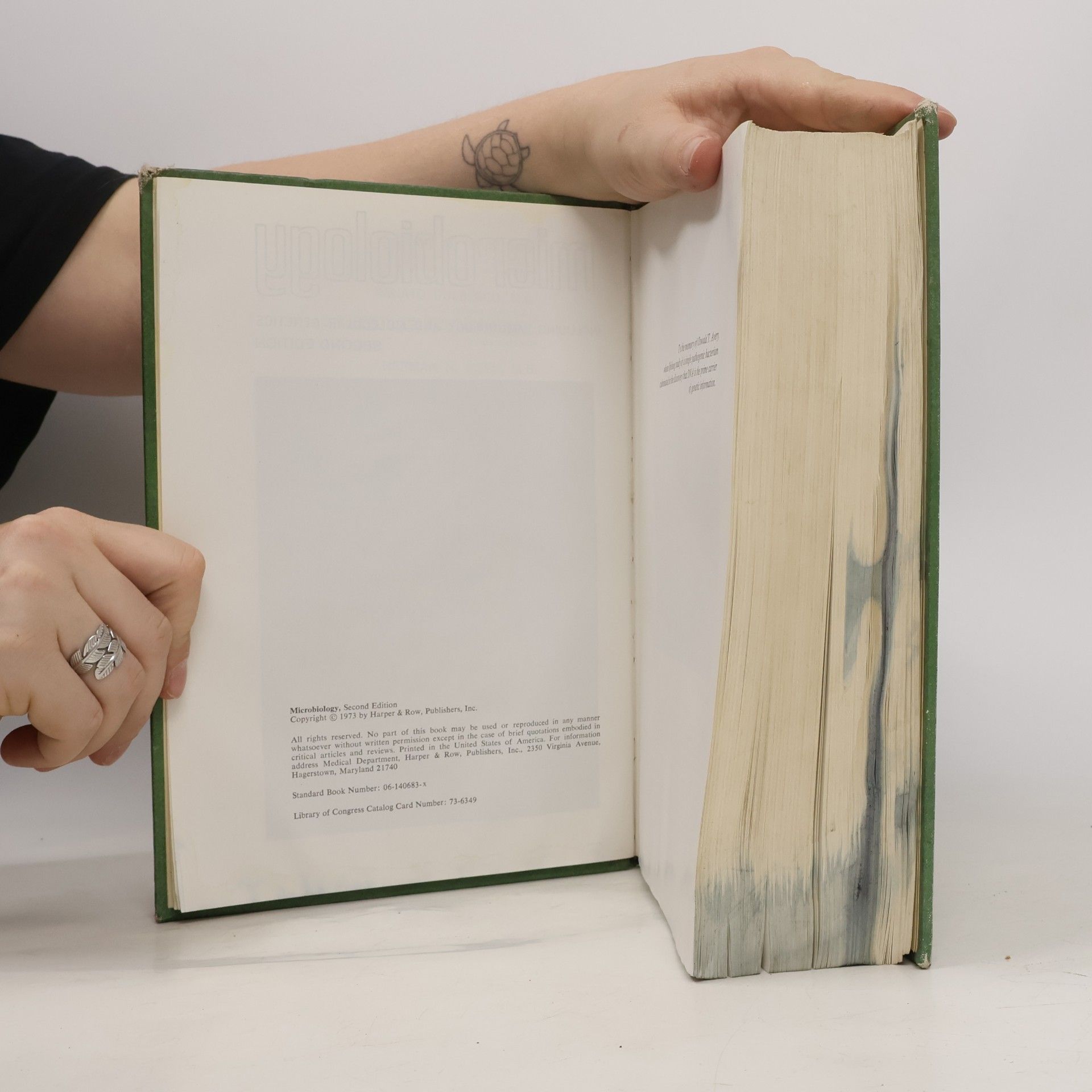 Collectif d'auteurs Microbiology