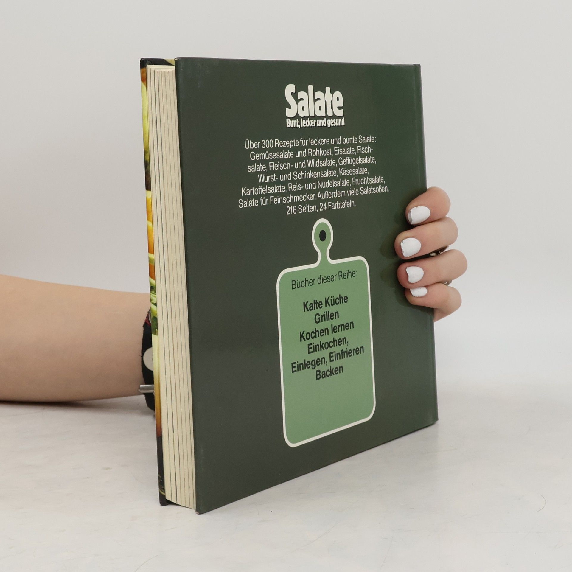 Autorenkollektiv Salate. Bunt, lecker und gesund
