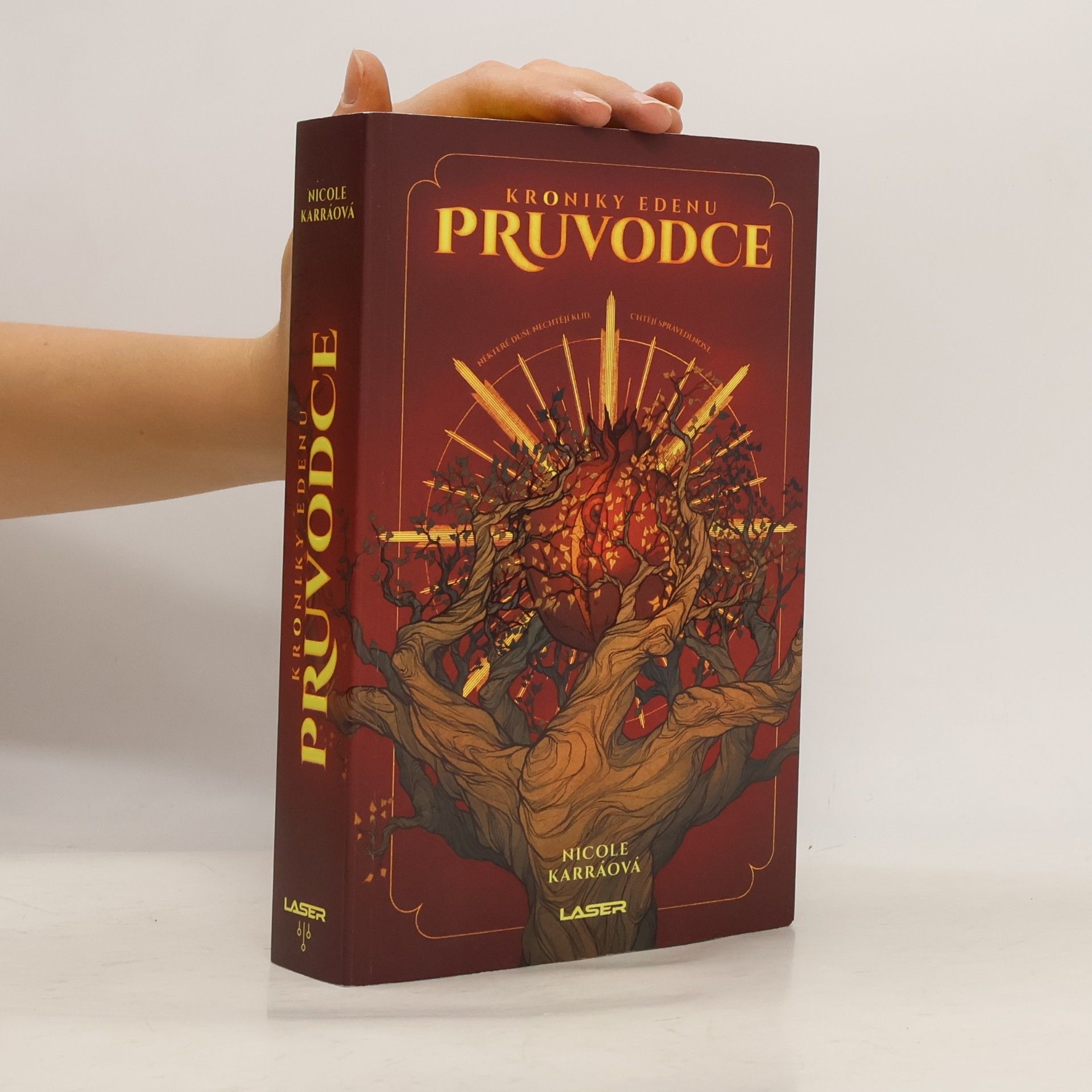 Nicole Karráová Kroniky Edenu. Průvodce
