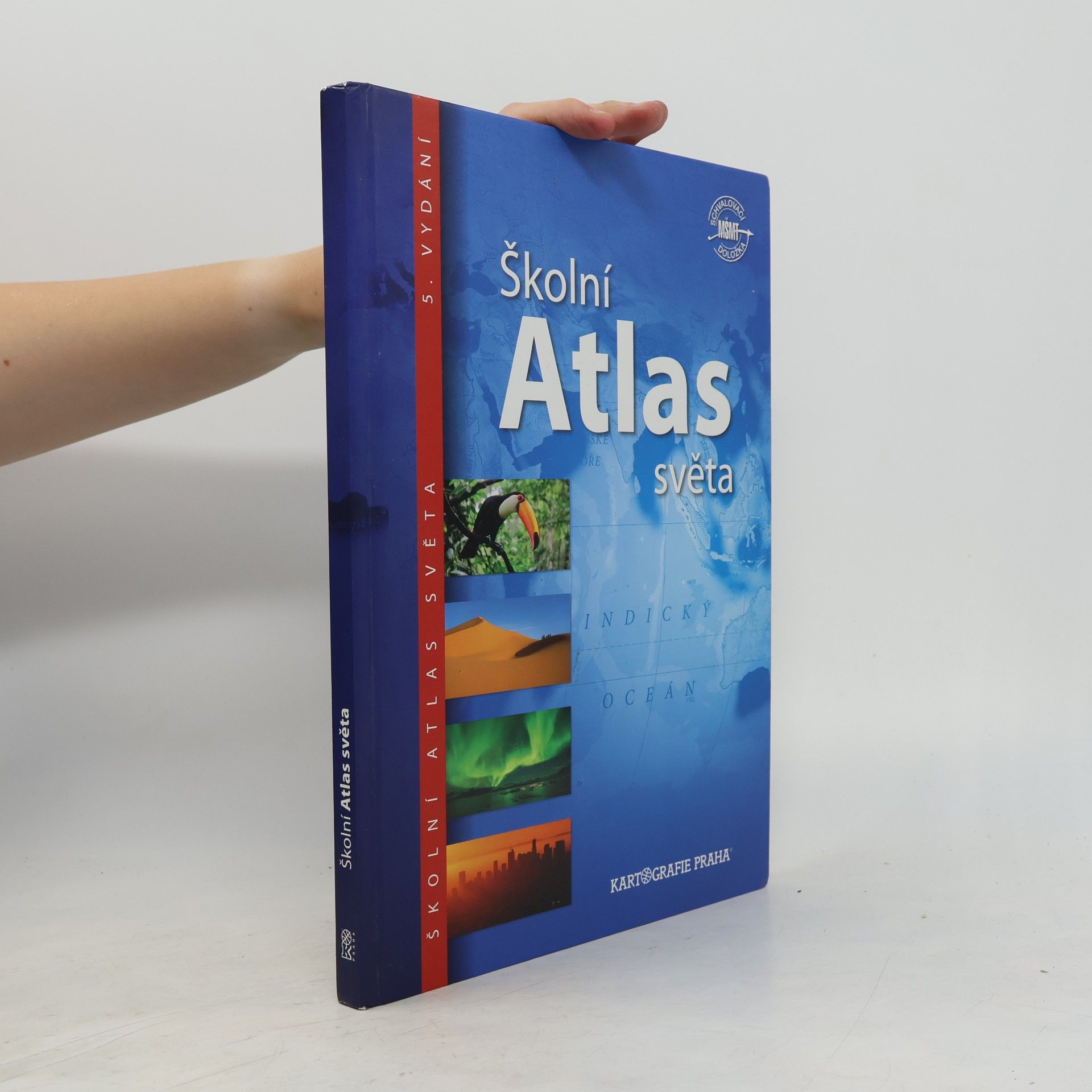 Kolektiv autorů Školní atlas světa