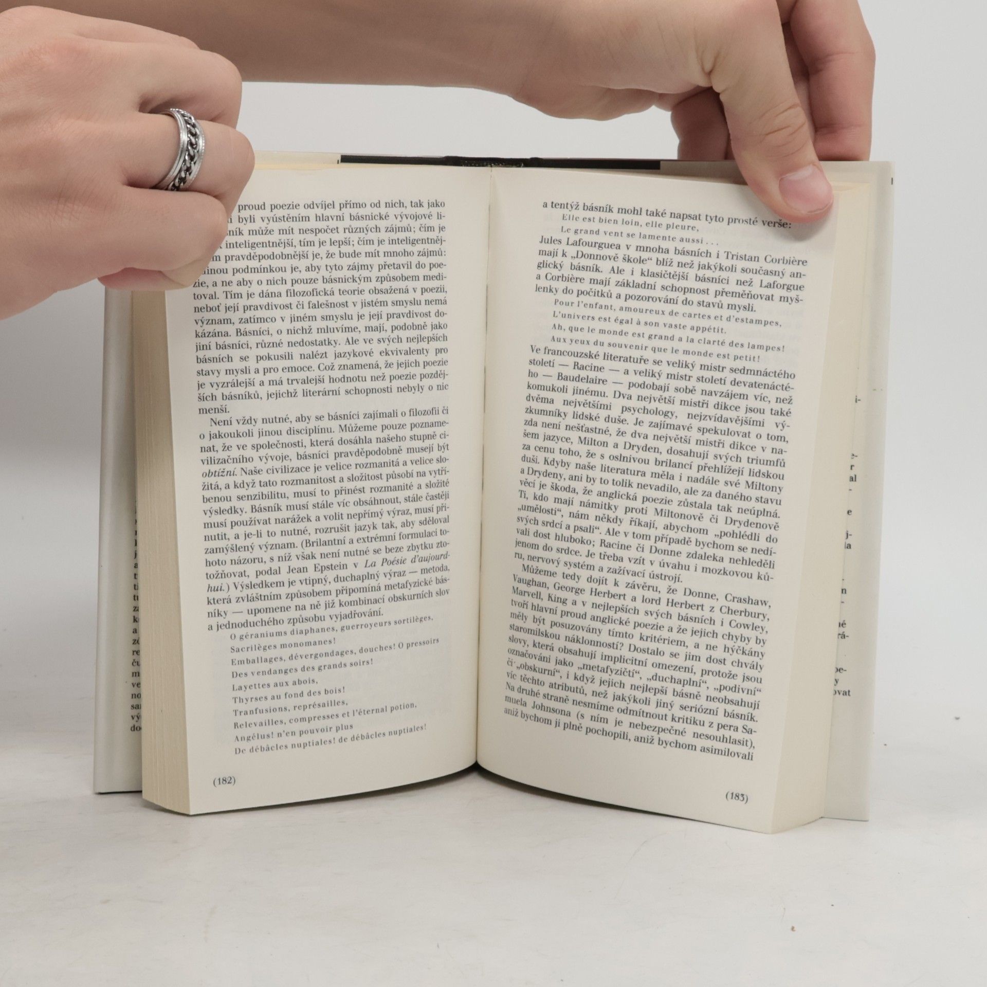 T. S. Eliot O básnictví a básnících