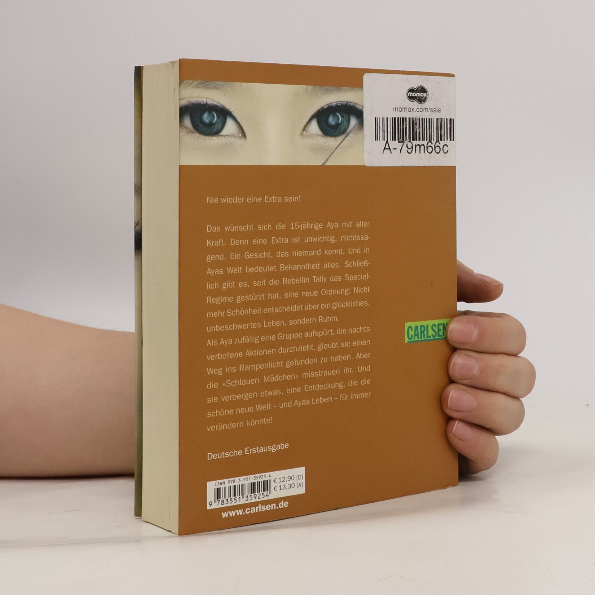 Scott Westerfeld Extra