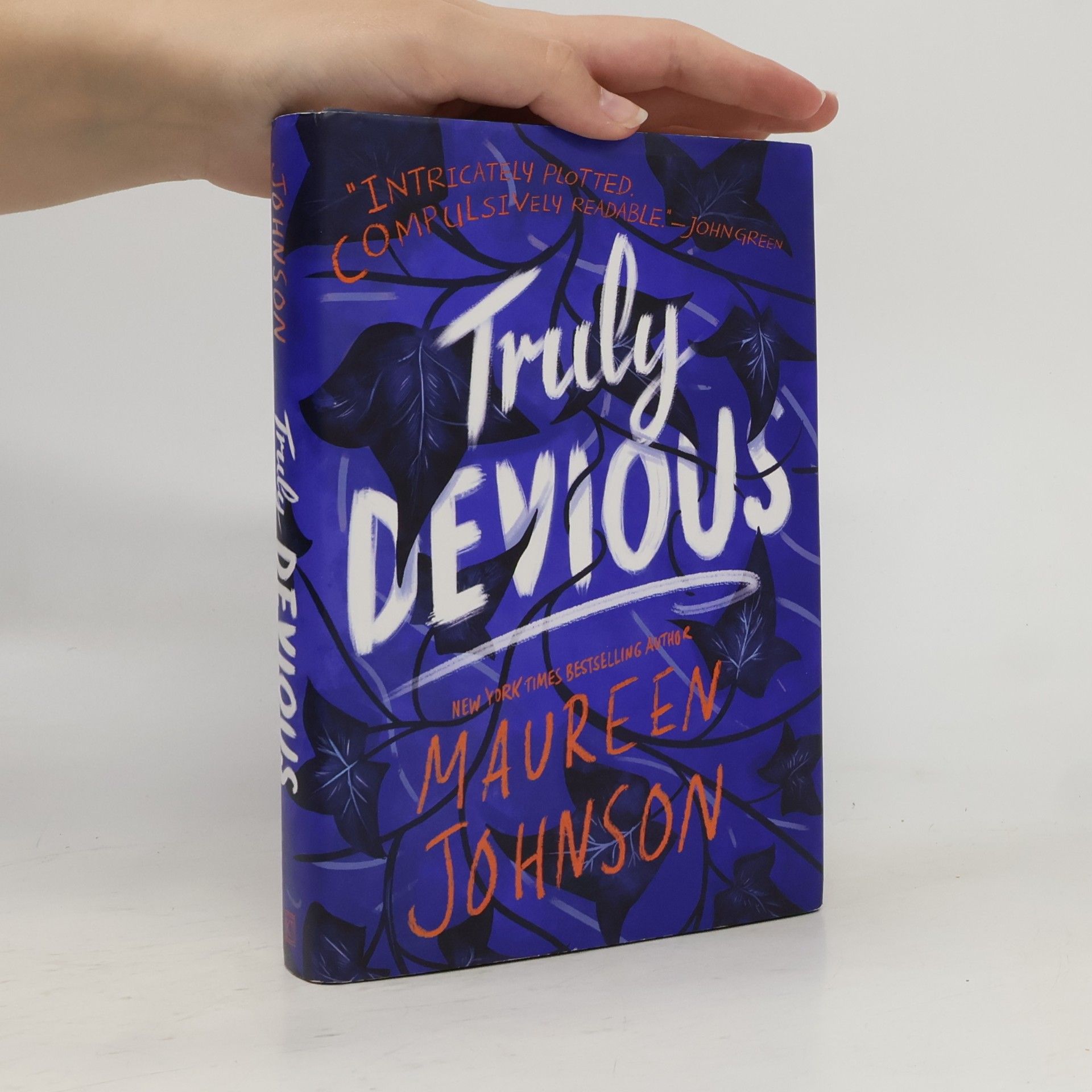 Maureen Johnson Truly Devious