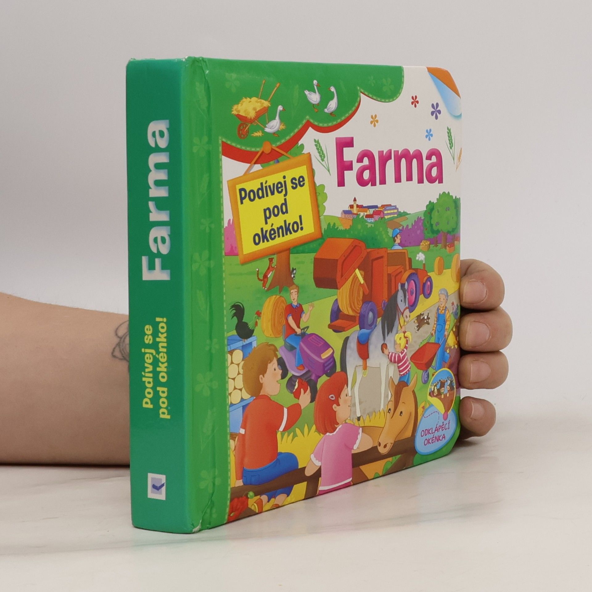 Farma: podívej se pod okénko!