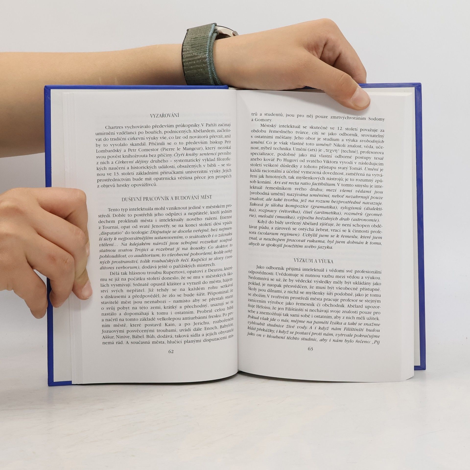 Various authors Intelektuálové ve středověku