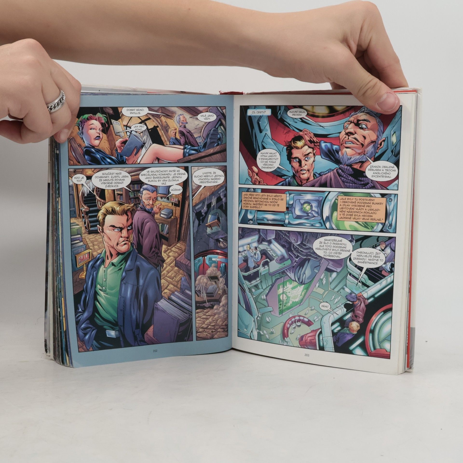 Marek Barányi Predátor Omnibus (kniha čtvrtá)