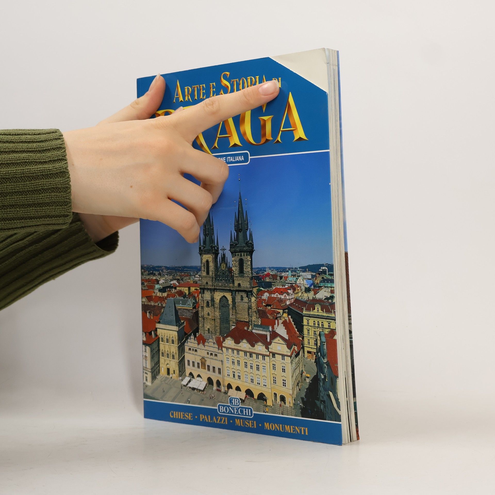Giuliano Valdes Arte e storia di Praga