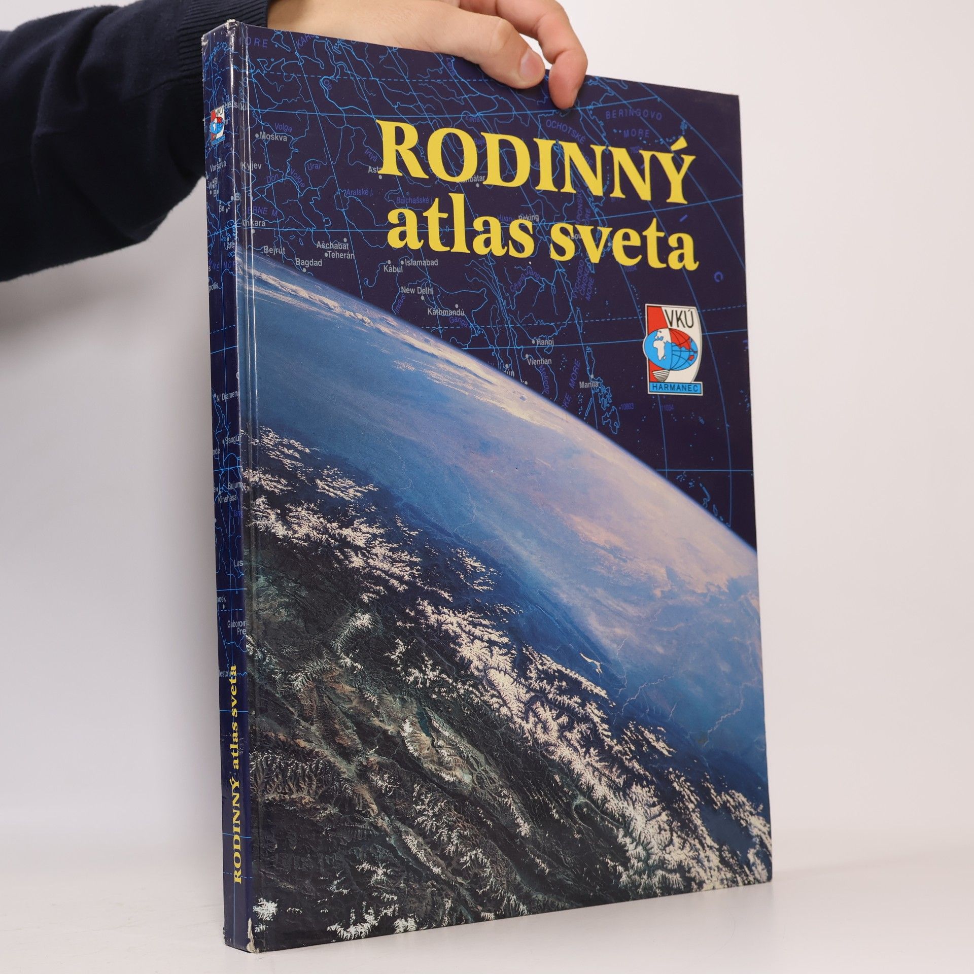Autorenkollektiv Rodinný atlas sveta