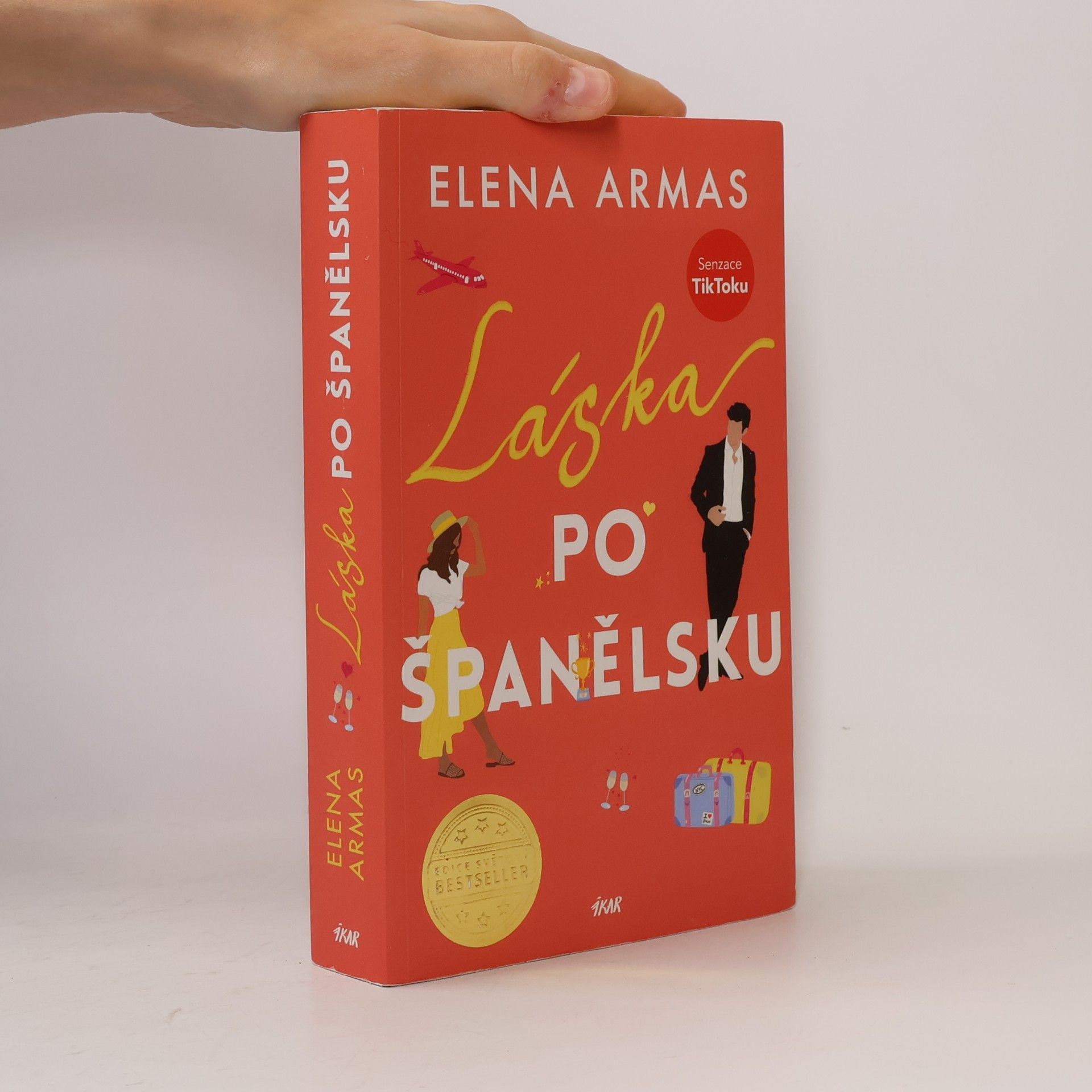 Elena Armas Láska po španělsku