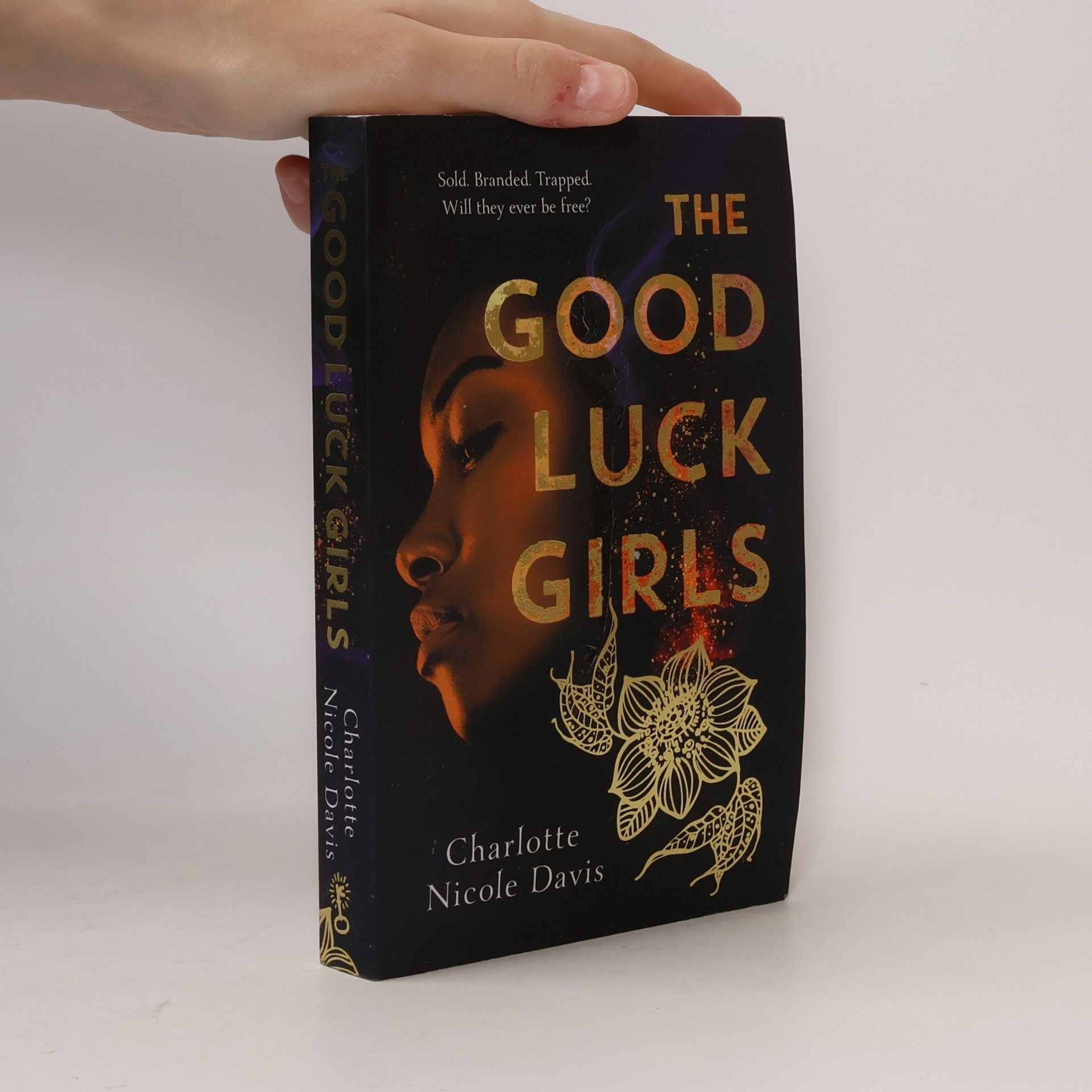 Charlotte Nicole Davis The Good Luck Girls