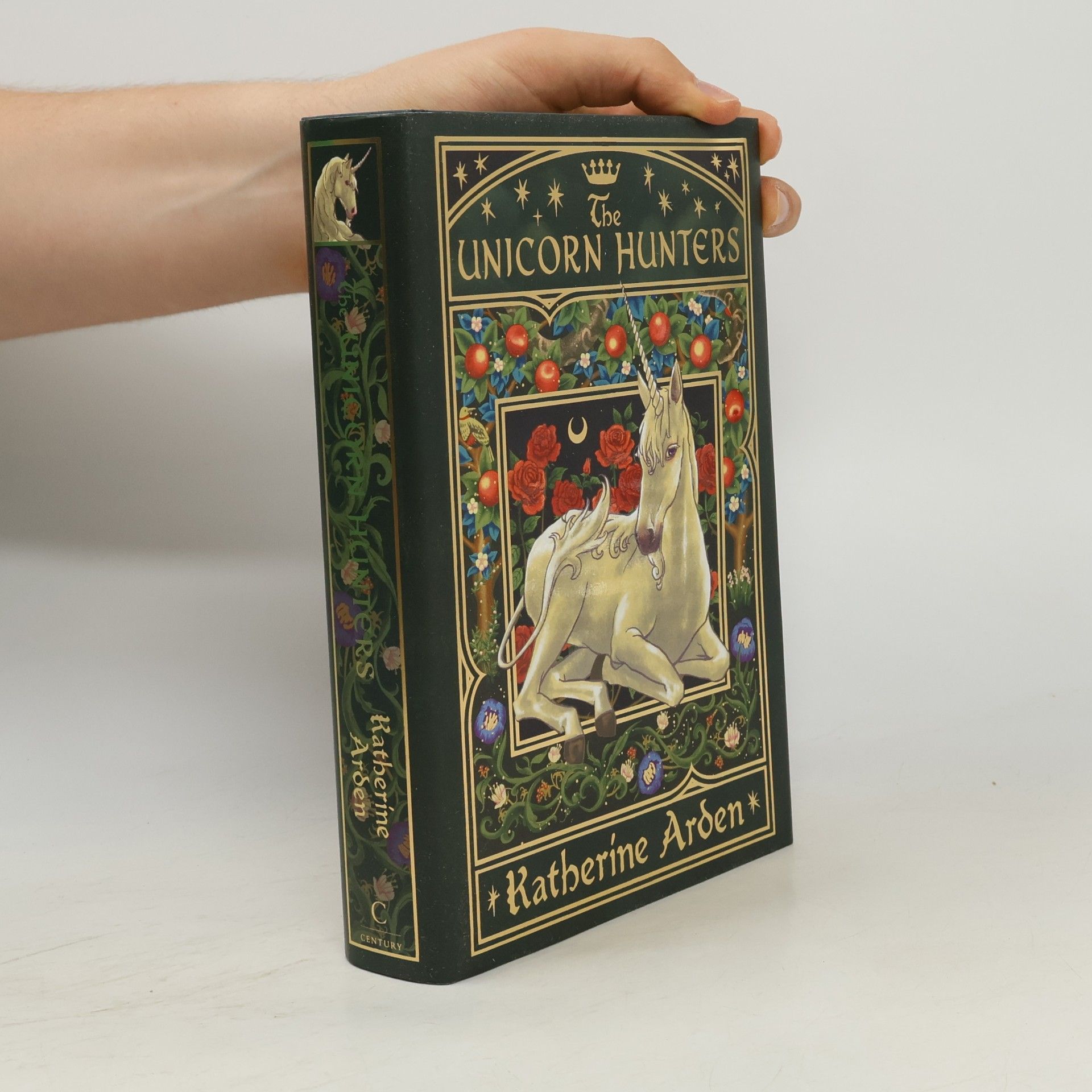 Katherine Arden The Warm Hands of Ghosts