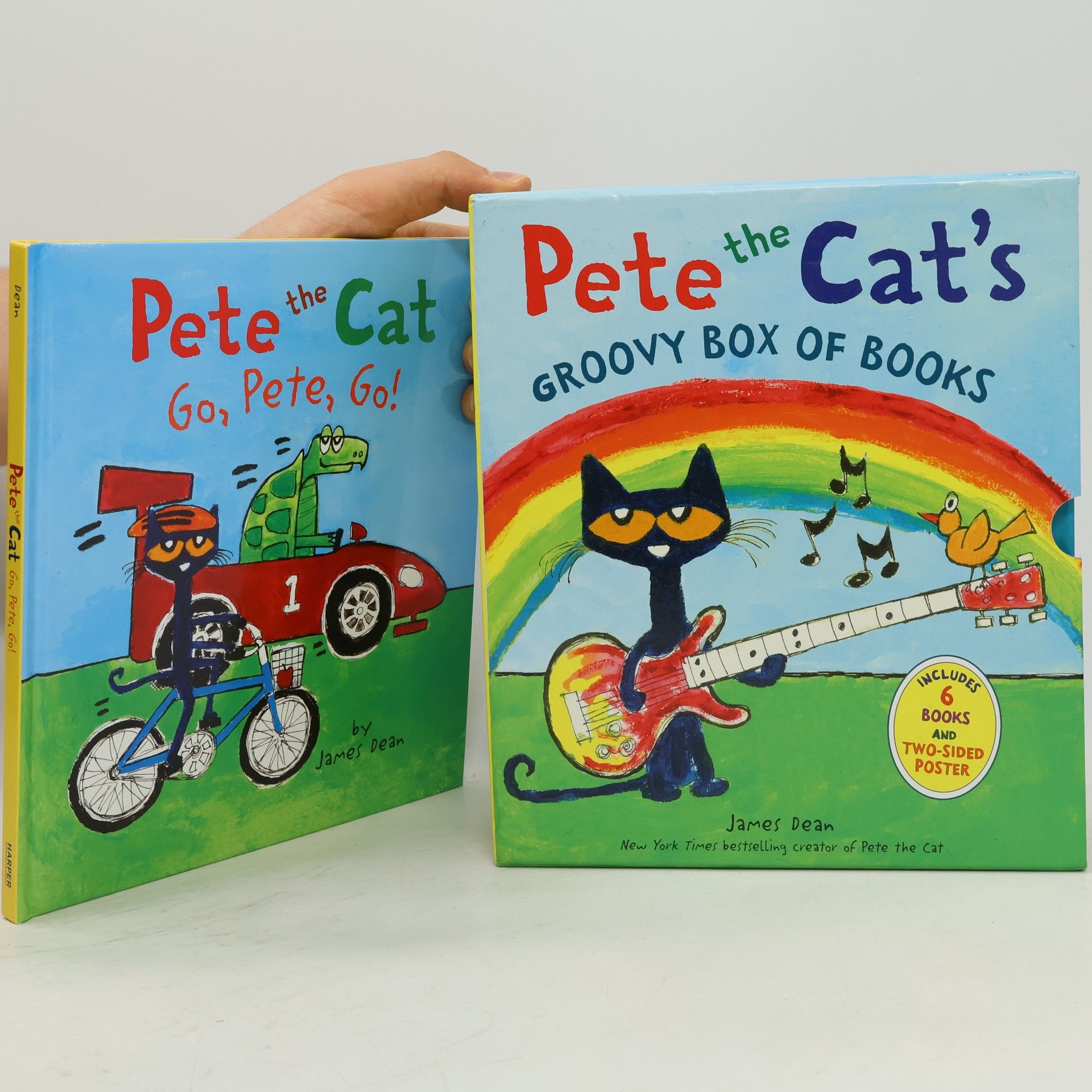 Pete the Cat's Groovy Box of Books