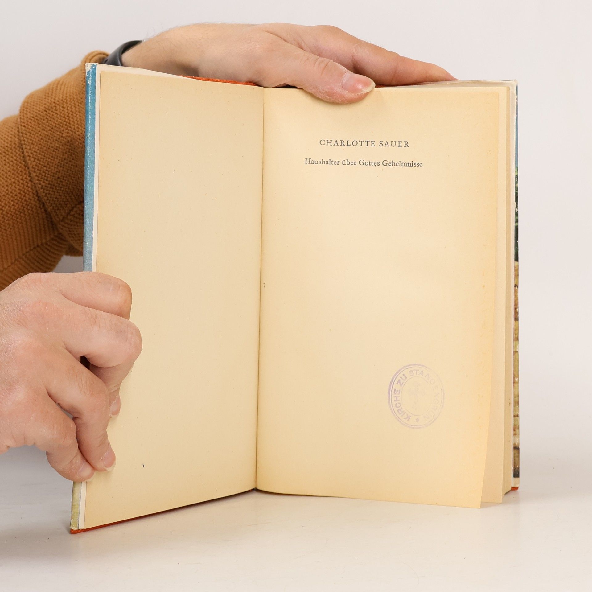 Charlotte Sauer Haushalter über Gottes Geheimnisse