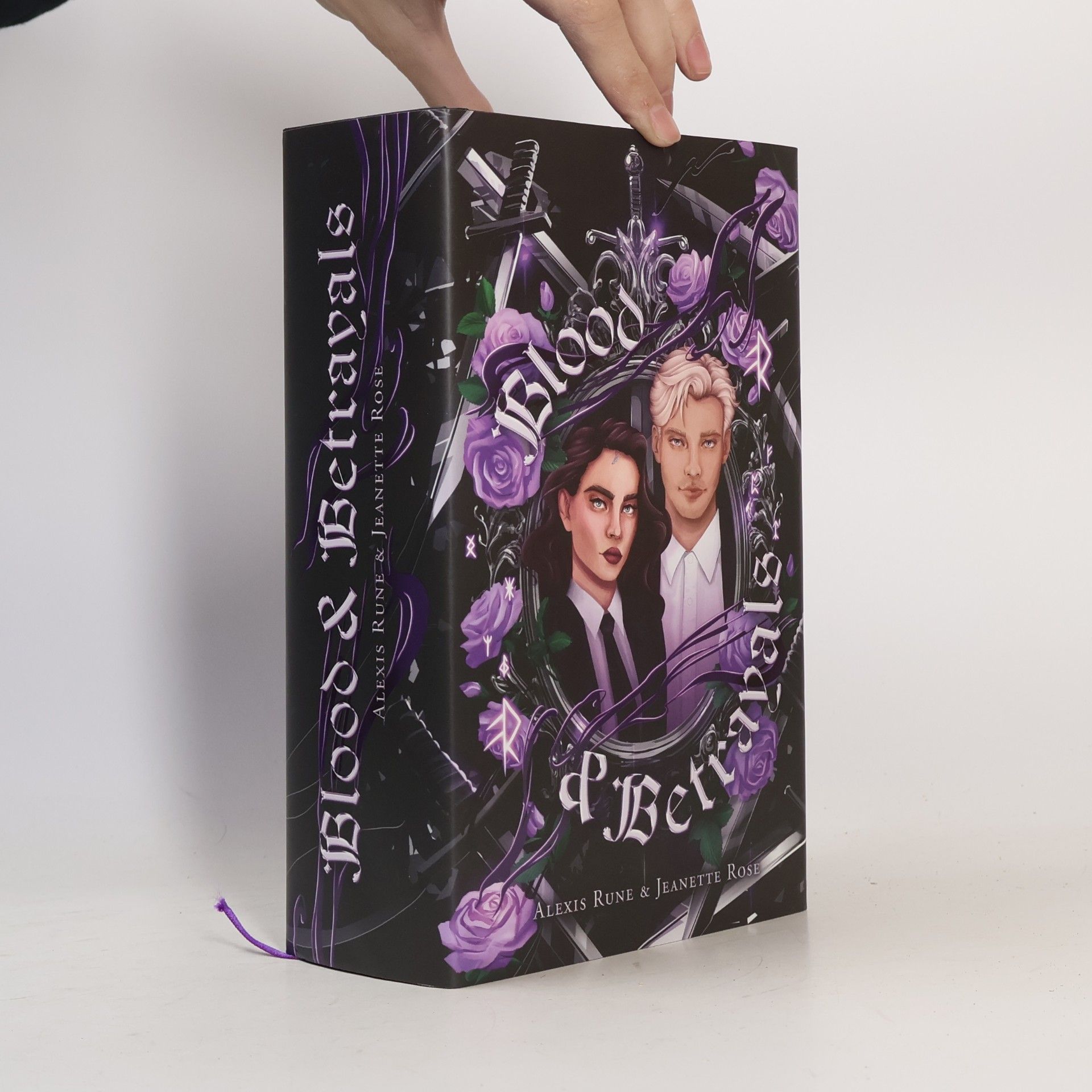 Alexis Rune Avalon University 1. Blood & Betrayals