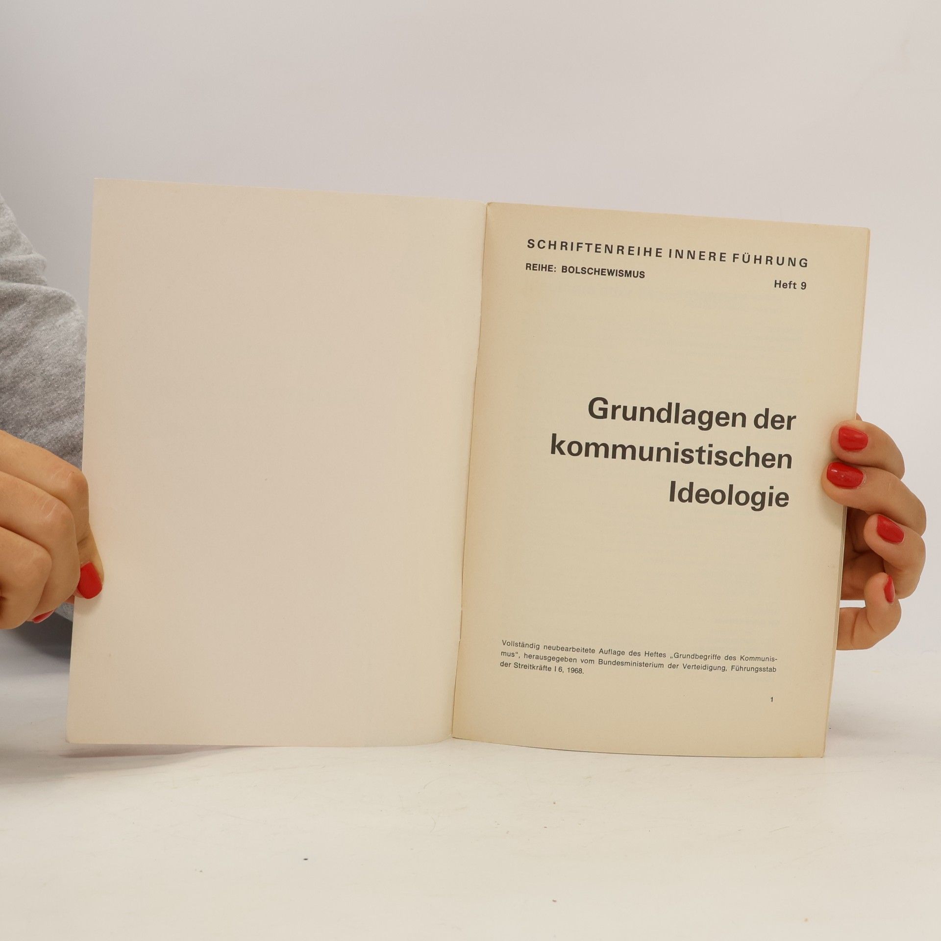 kolektiv Grundlagen der kommunistischen Ideologie