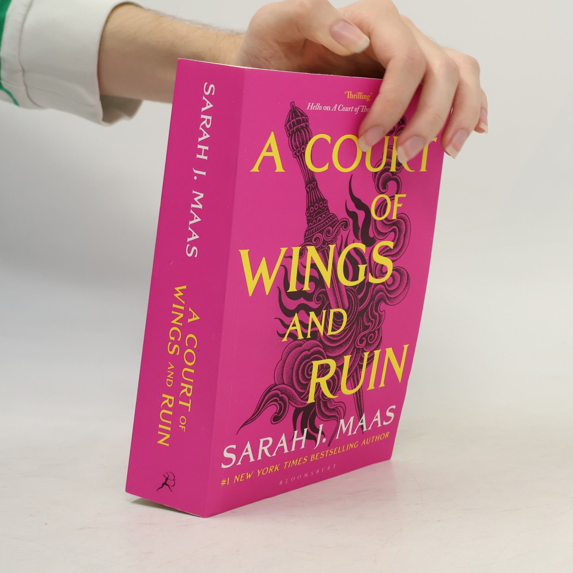 Sarah J. Maas A Court of Wings and Ruin