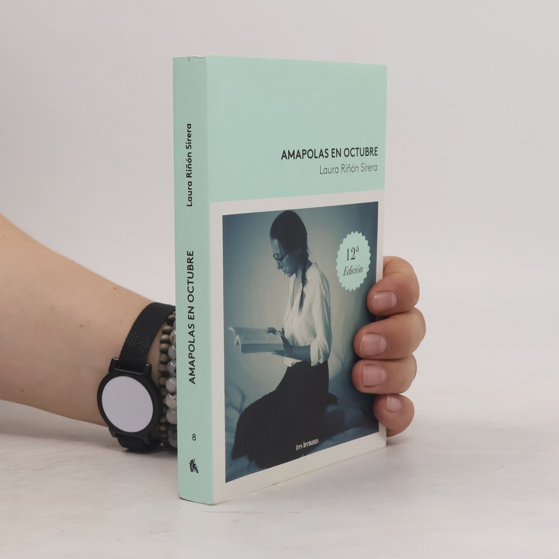 Laura Riñón Sirera Amapolas en octubre - 12ª Edición