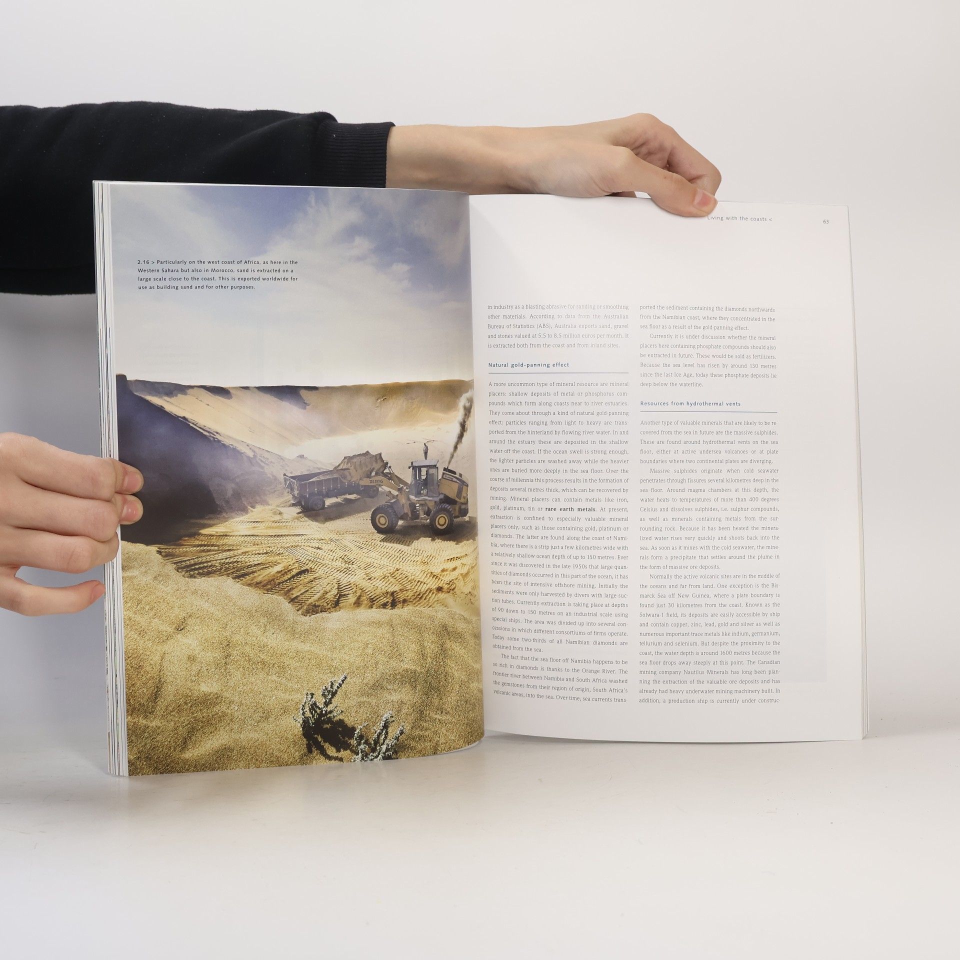 Tim Schroder Coasts - A Vital Habitat Under Pressure 5