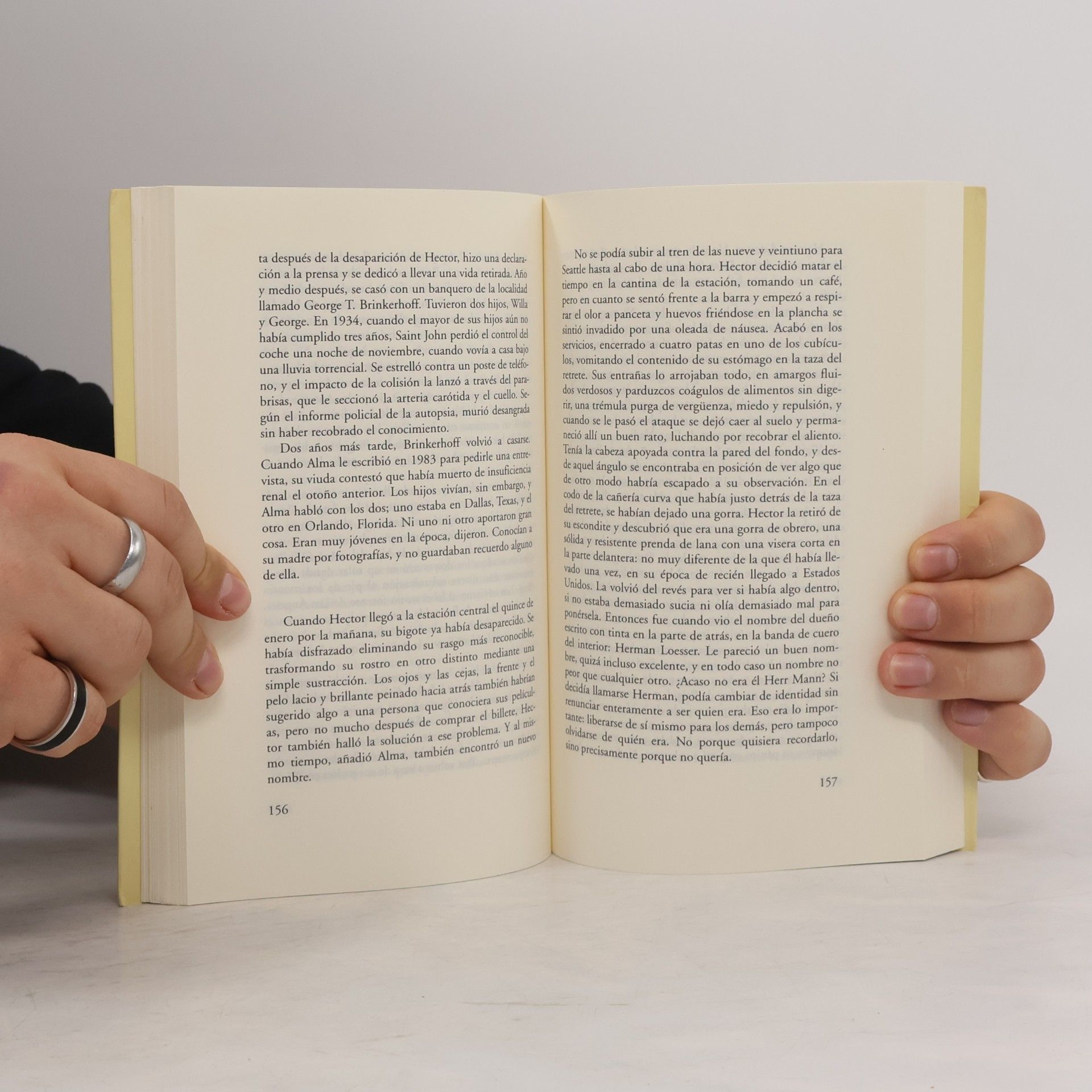 Benito Gómez Ibáñez Panorama de narrativas - 537: El libro de las ilusiones