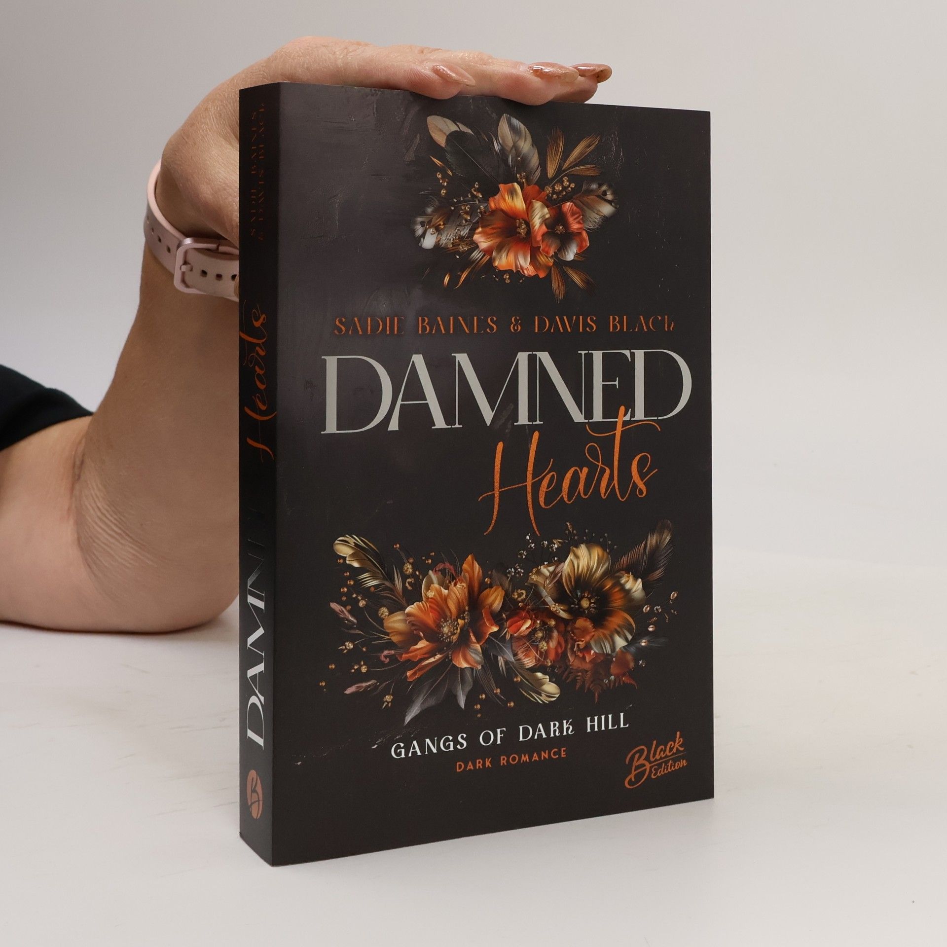 Sadie Baines Damned Hearts