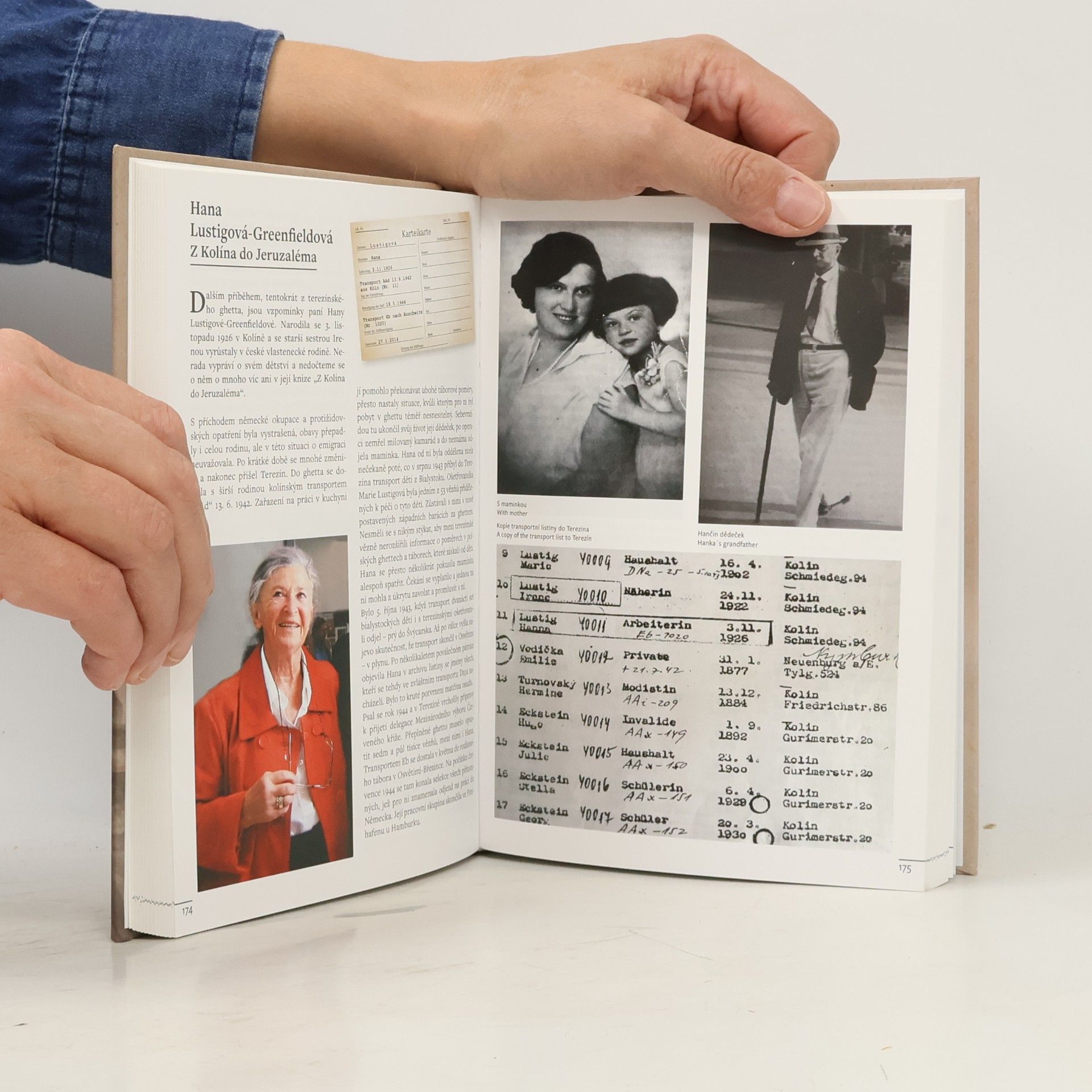 Autorenkollektiv Vzpomínky. Memories