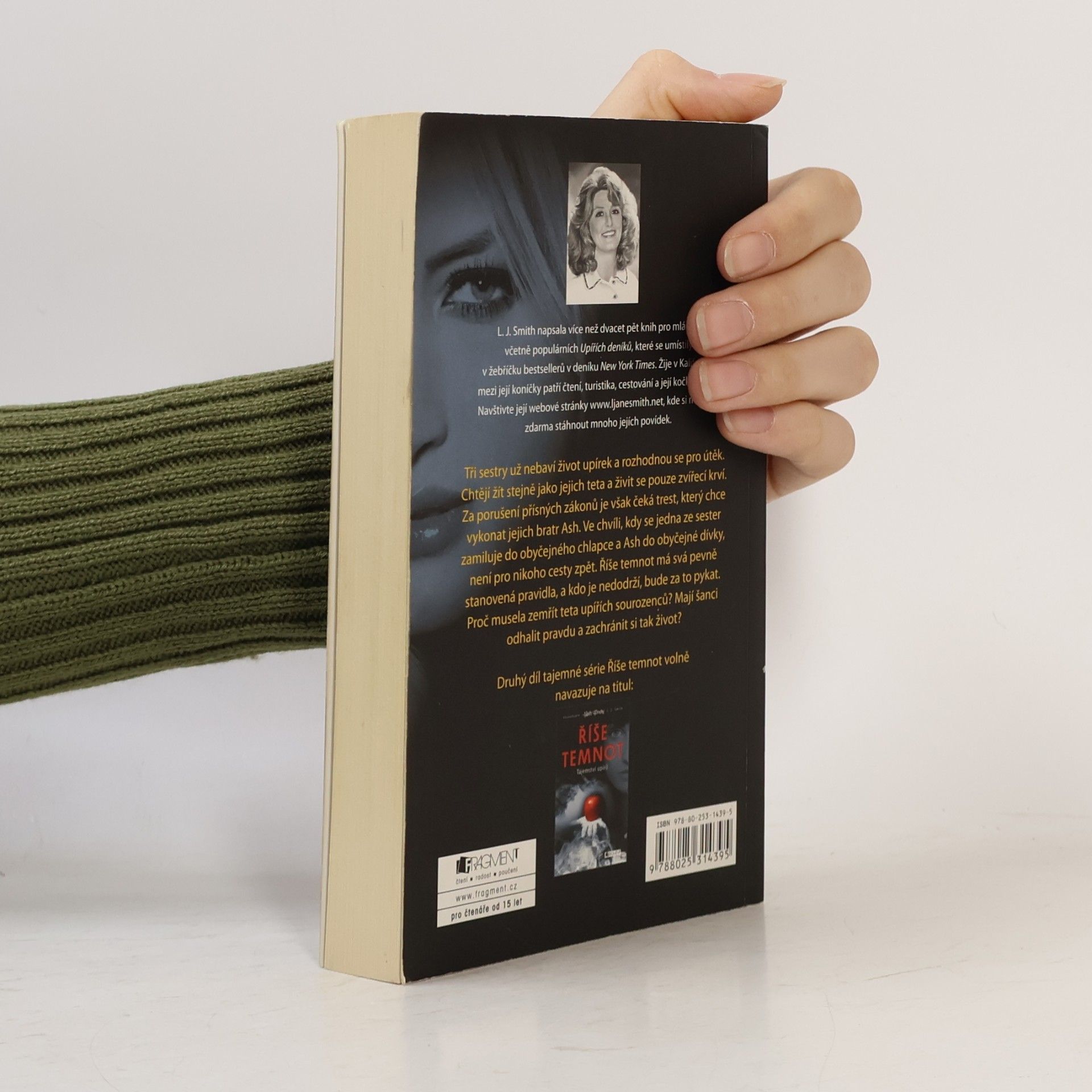 L. J. Smithová  Říše temnot. Prokleté sestry