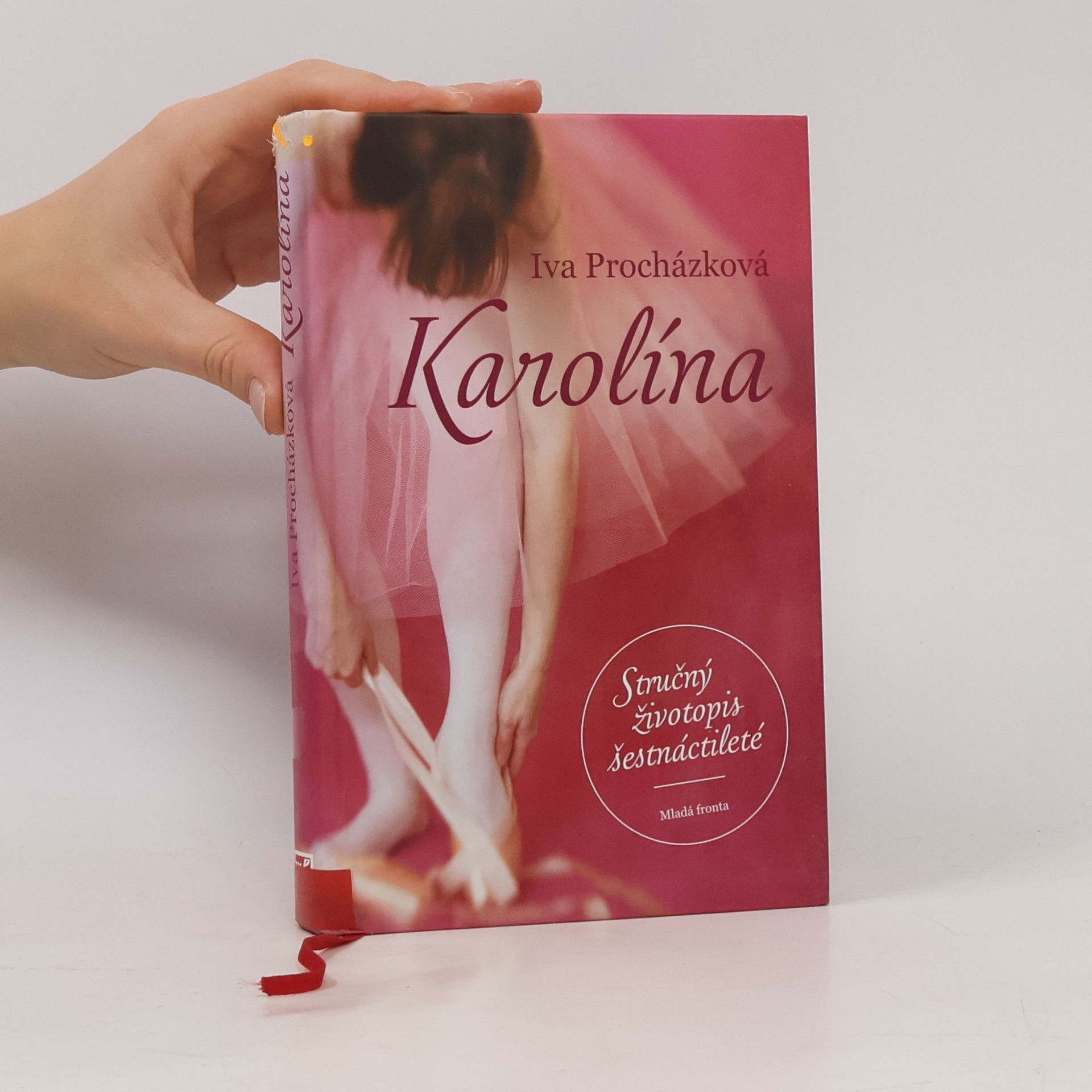 Iva Procházková Karolína. Stručný životopis šestnáctileté