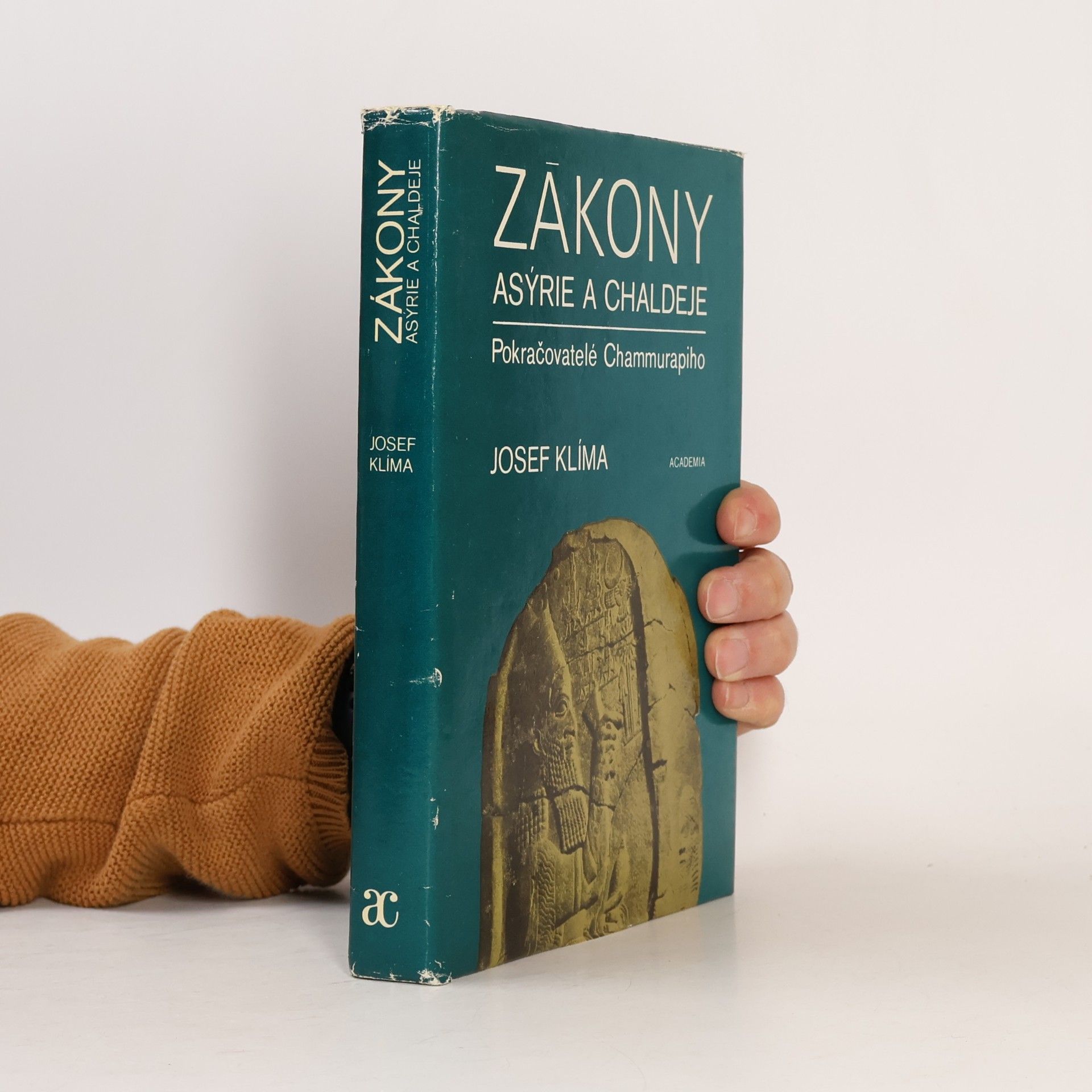 Zákony Asýrie a Chaldeje. Pokračovatelé Chammurapiho