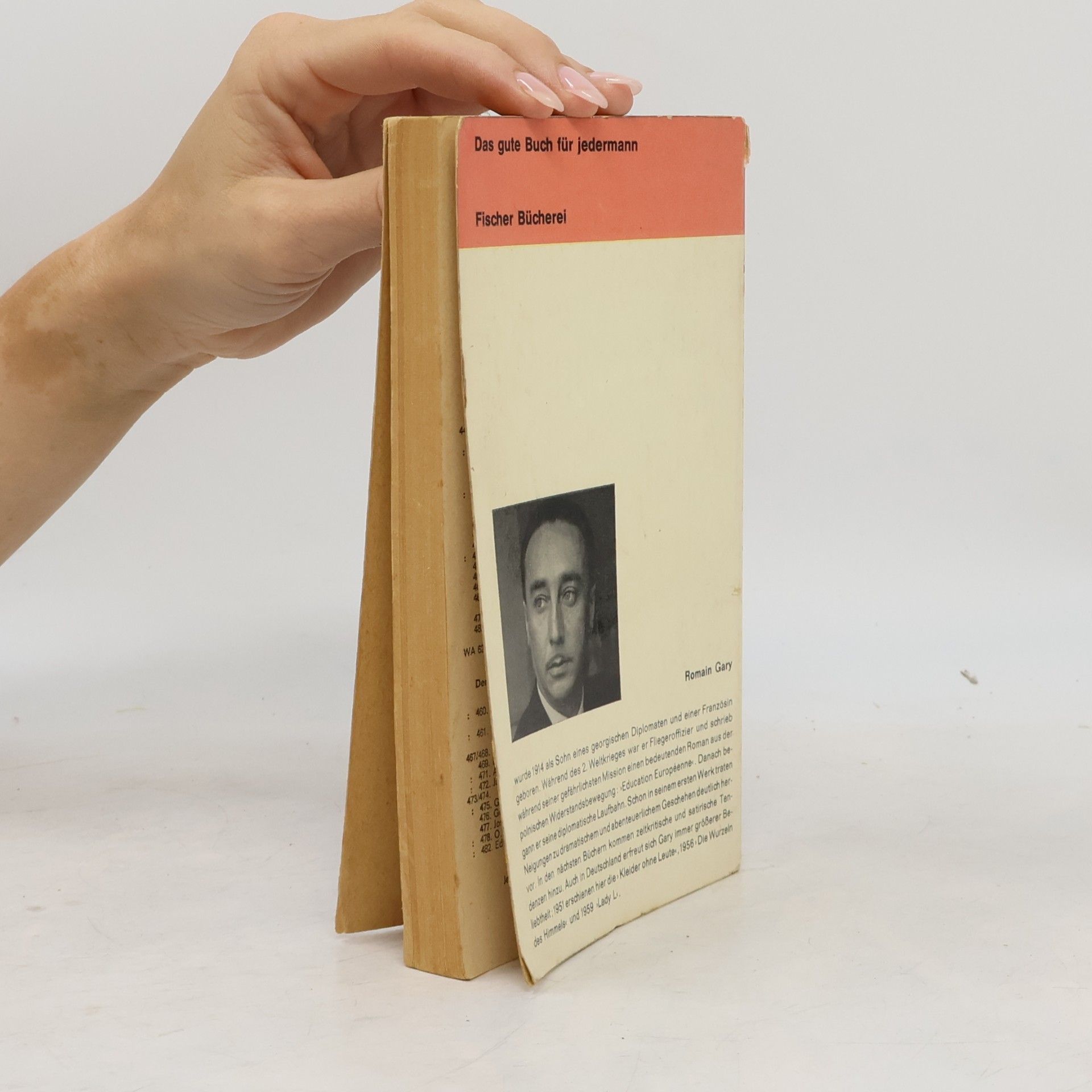 Romain Gary Kleider ohne Leute