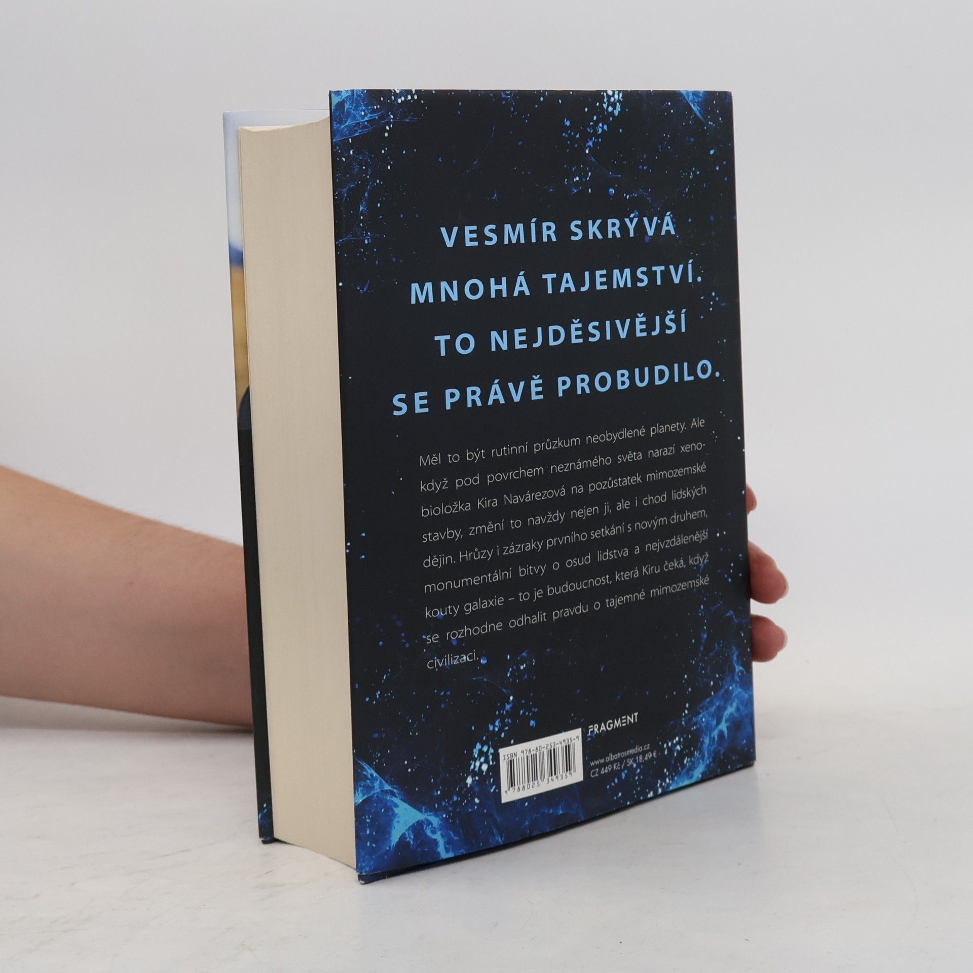 Christopher Paolini Spát v moři hvězd