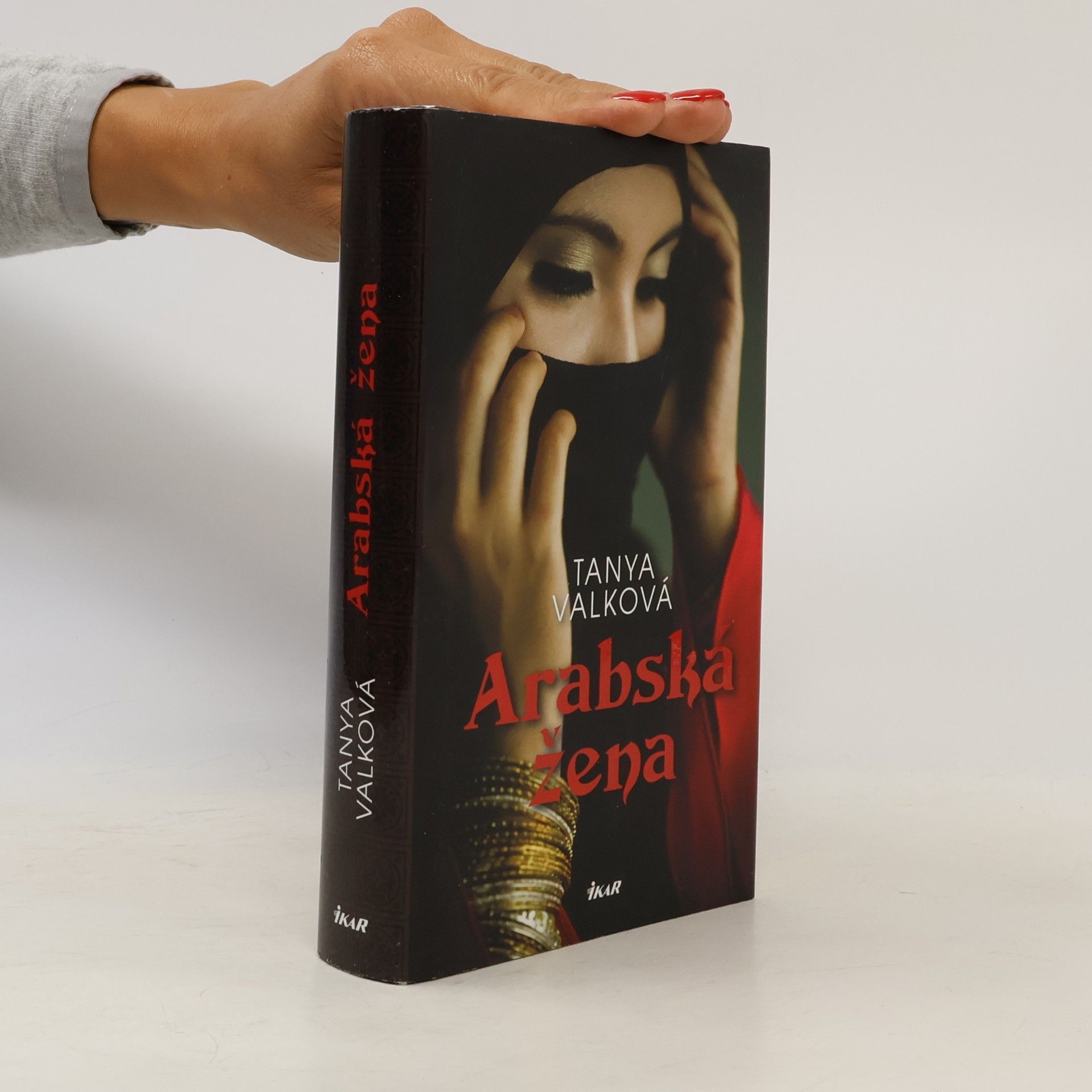 Tanya Valková Arabská žena