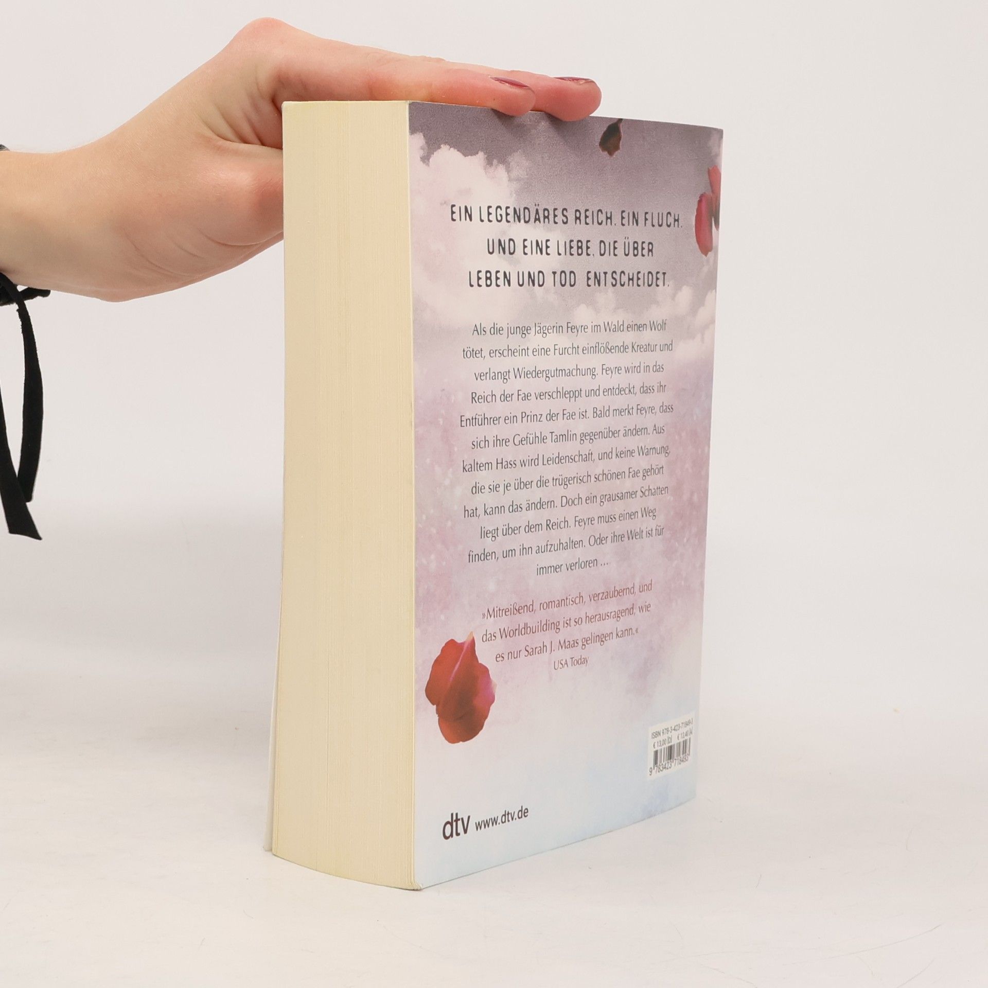 Sarah J. Maas Das Reich der sieben Höfe. Dornen und Rosen