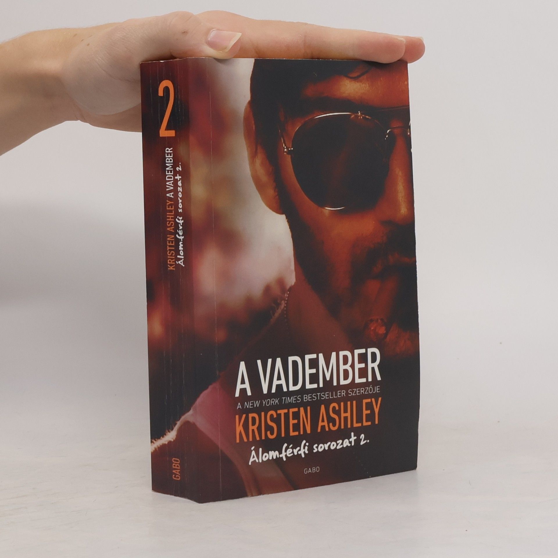 Gizella Tóth Álomférfi sorozat - 2: A vadember