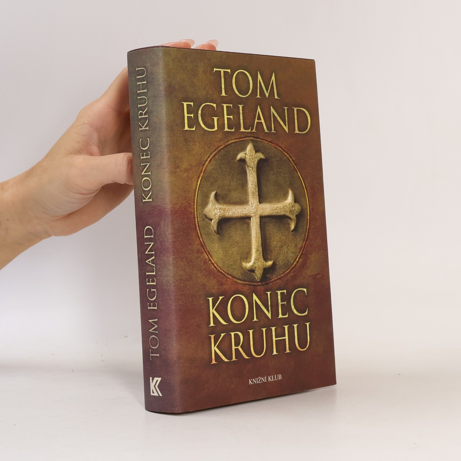 Tom Egeland Konec kruhu