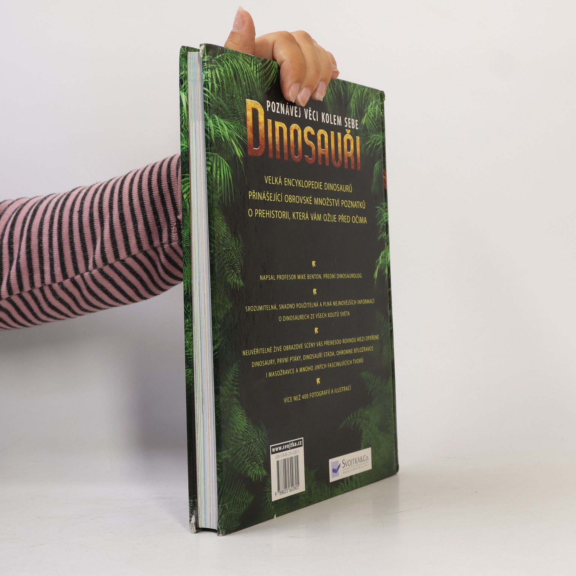 Michael J. Benton Poznávej věci kolem sebe. Dinosauři