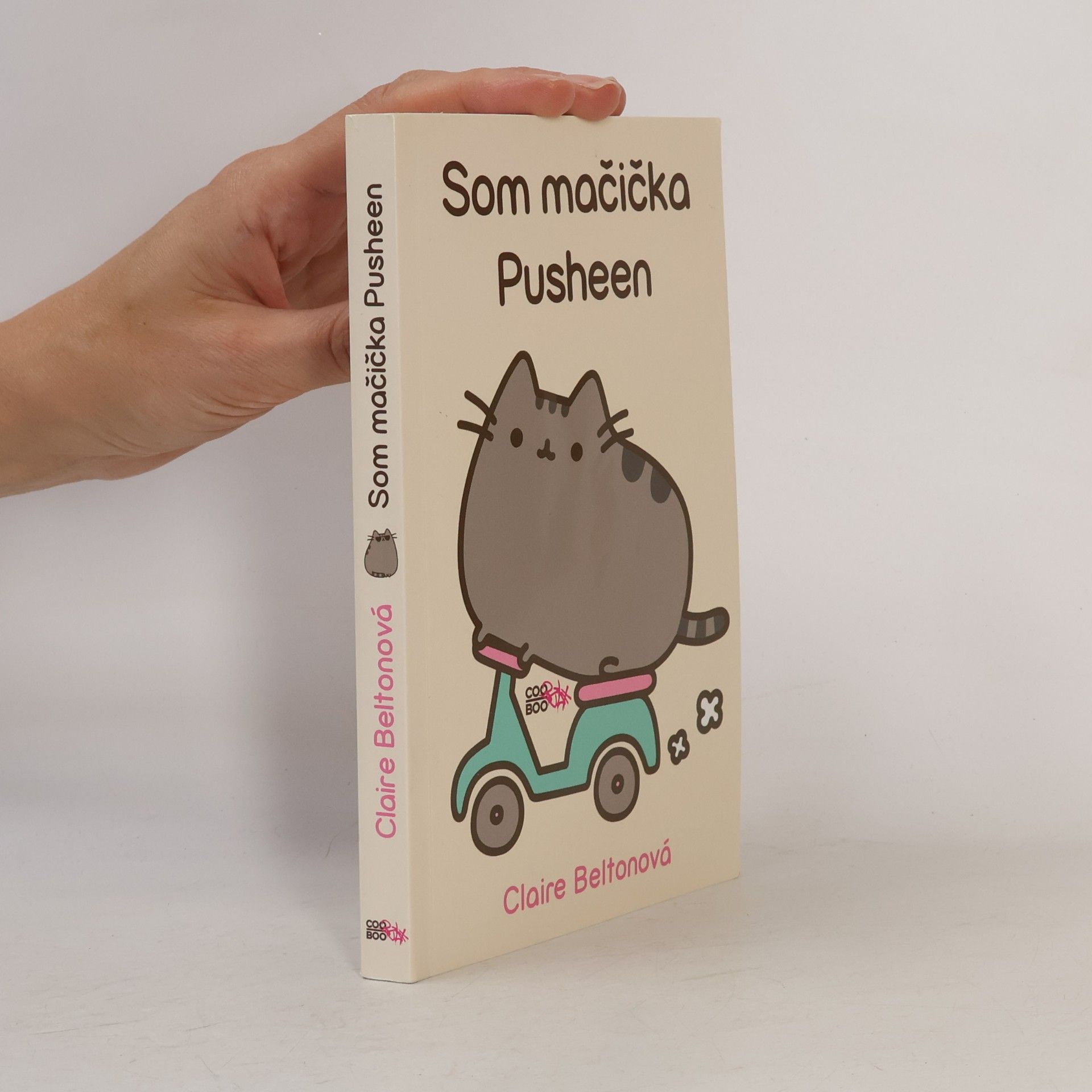 Claire Belton Som mačička Pusheen