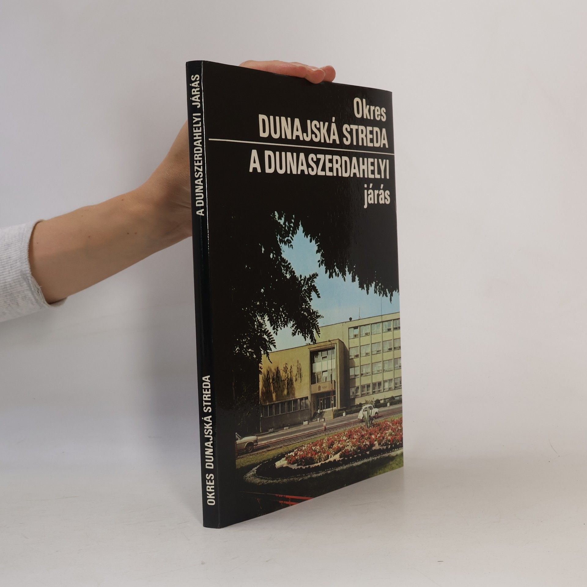 Jozef Krištoffy Okres Dunajská Streda ; Jaroslav Bokora, Mikuláš Bufla, Jozef Krištoffy, Dezider Hodossy, Július Rampaskó, Mikuláš Bufla, Július Mag, Koloman Dudáš, František Vágó, Július Tóthpál, Gejza Krascenits, Jozef Drozd, Lajos Varga