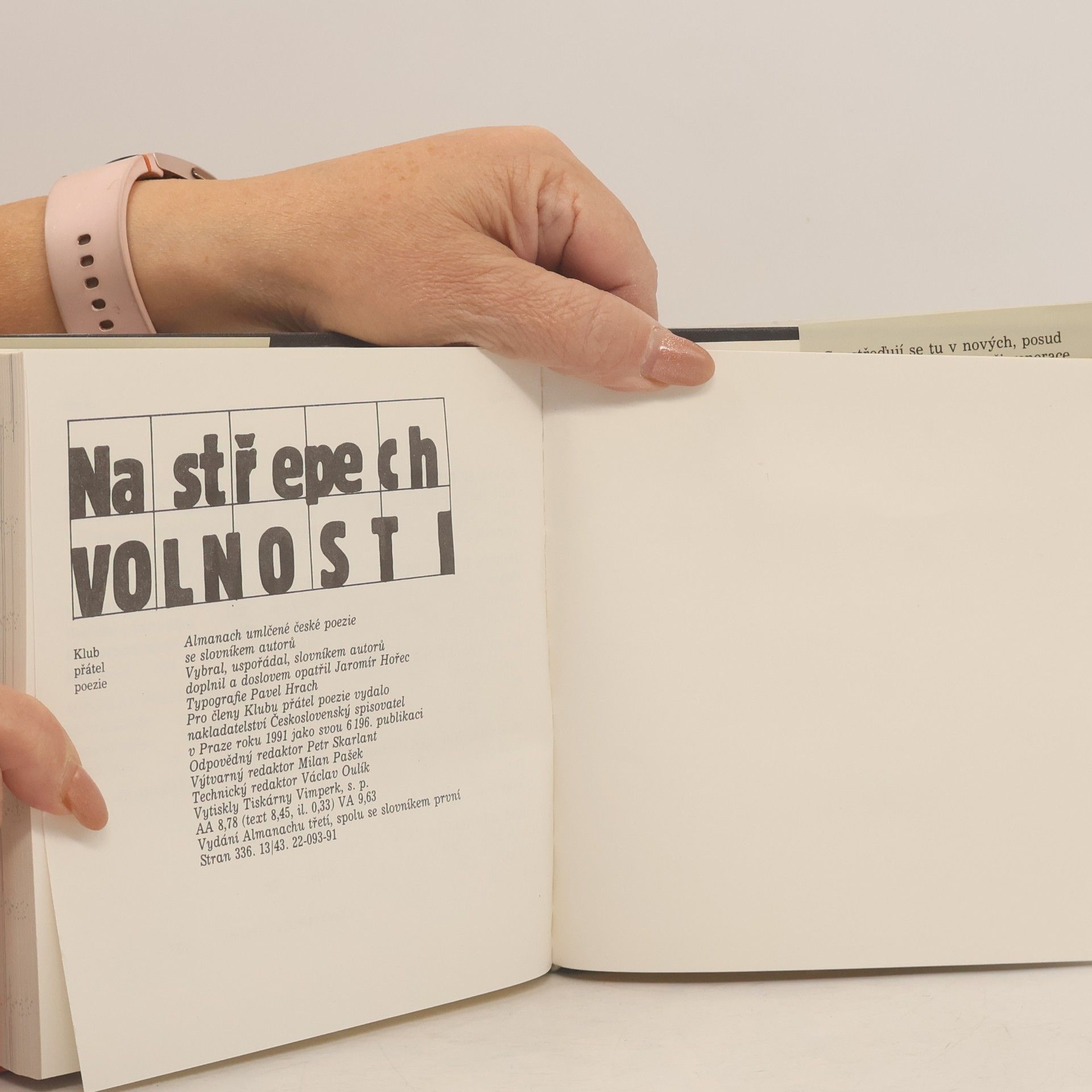 Jaromír Hořec Na střepech volnosti : almanach umlčené české poezie