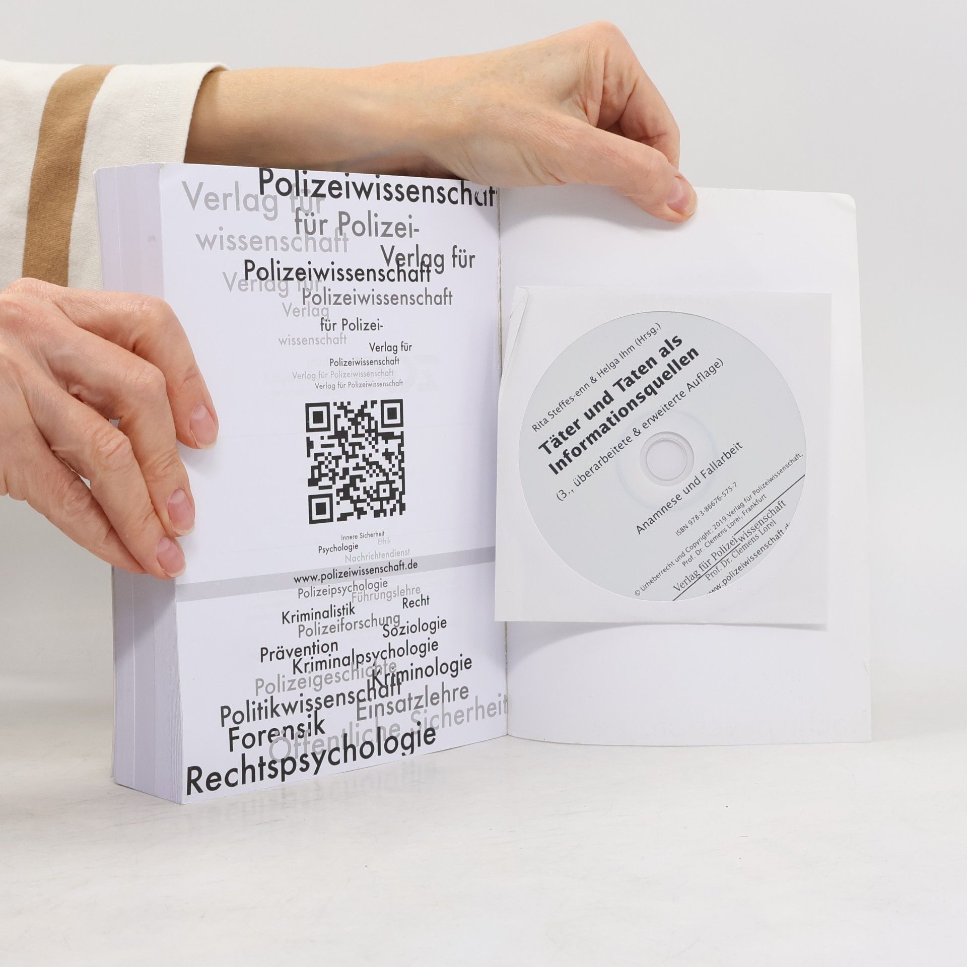 Rita Steffes-enn Täter und Taten als Informationsquellen - 3. erweiterte und überarbeitete Auflage
