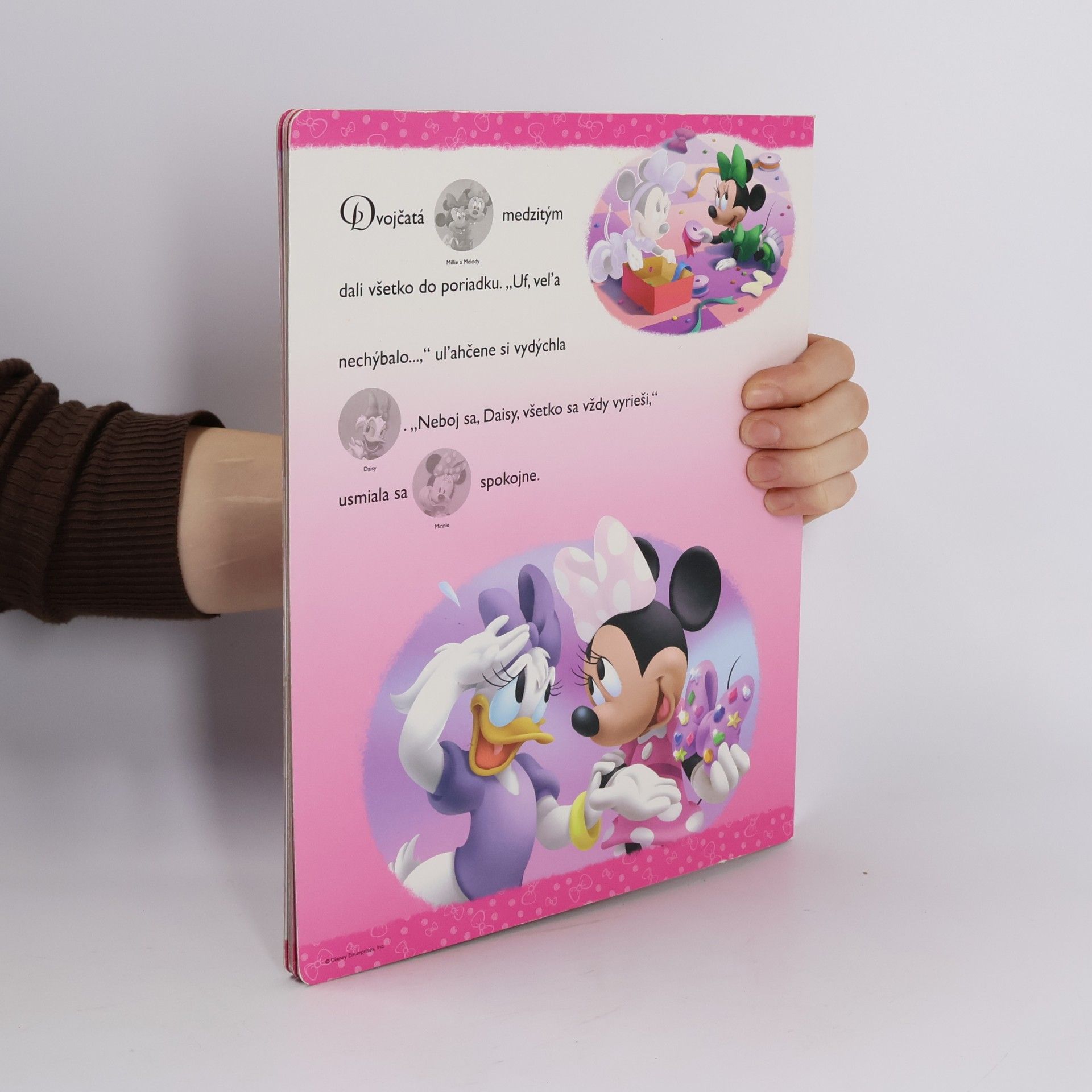 Collectif d'auteurs Disney Minnie Návšteva v butiku
