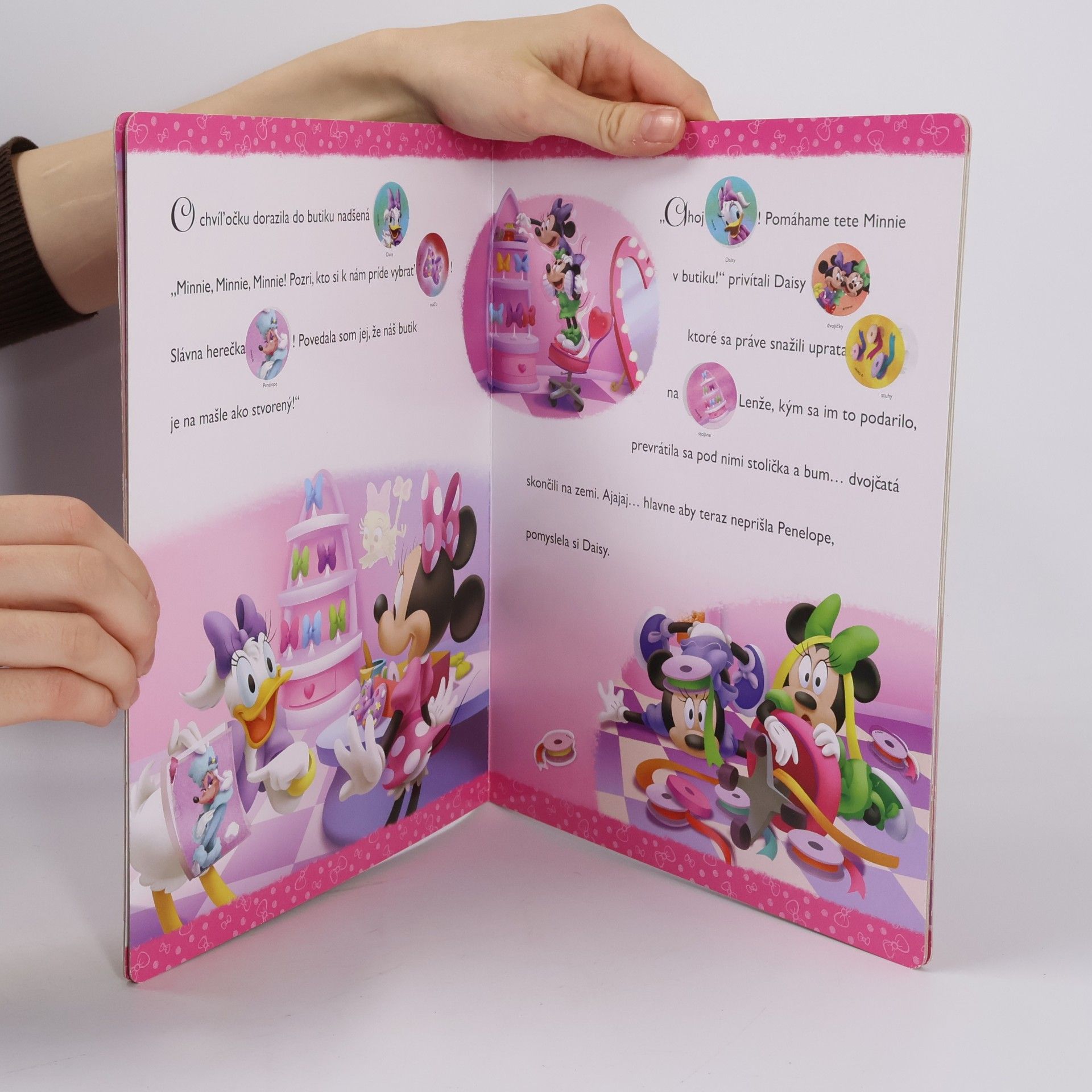 Collectif d'auteurs Disney Minnie Návšteva v butiku