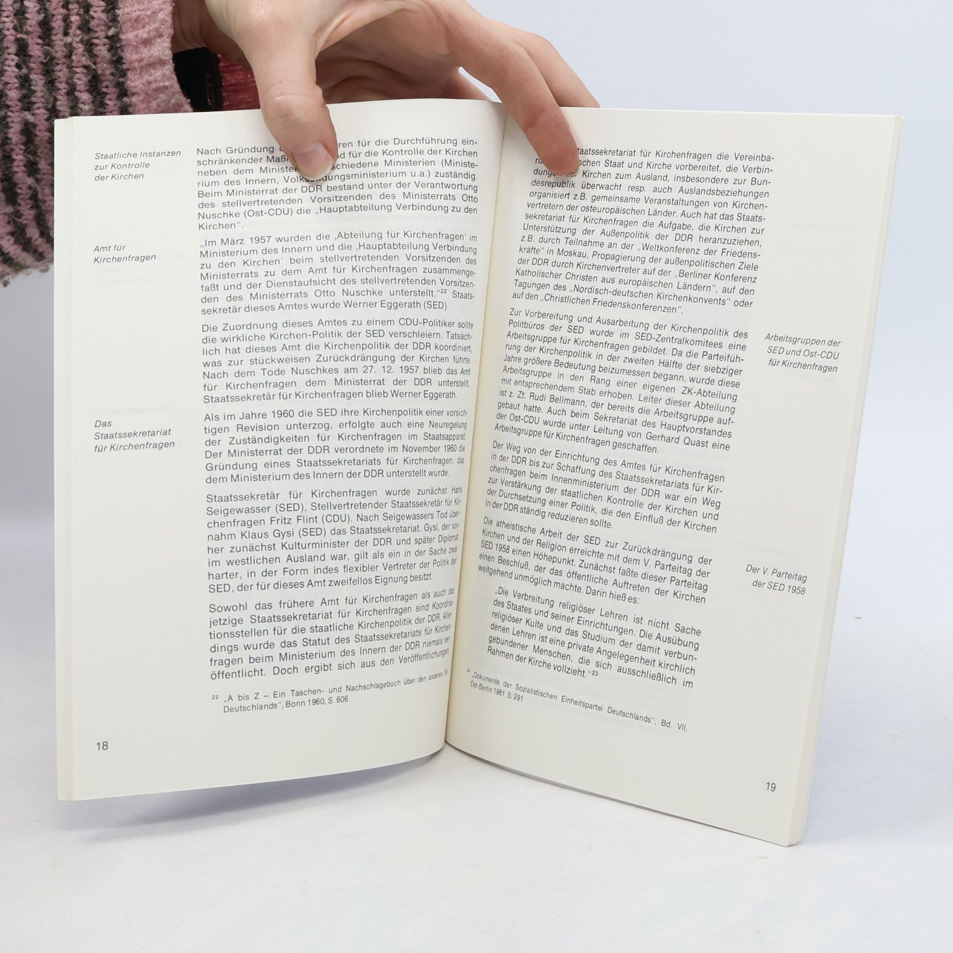 Various authors Kirche und Staat in der DDR und in der Bundesrepublik