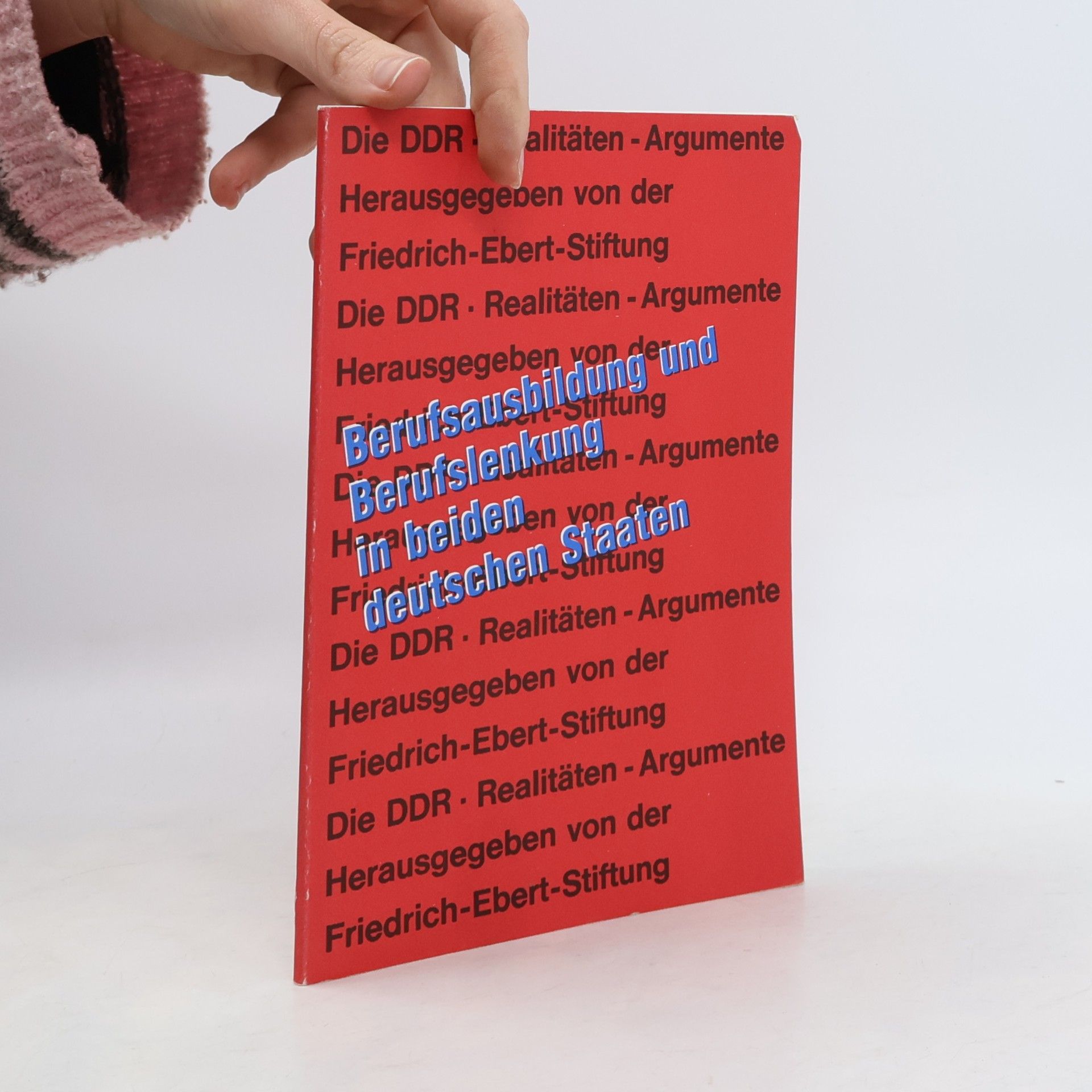 Autores varios Berufsausbildung und Berufslenkung in beiden deutschen Staaten