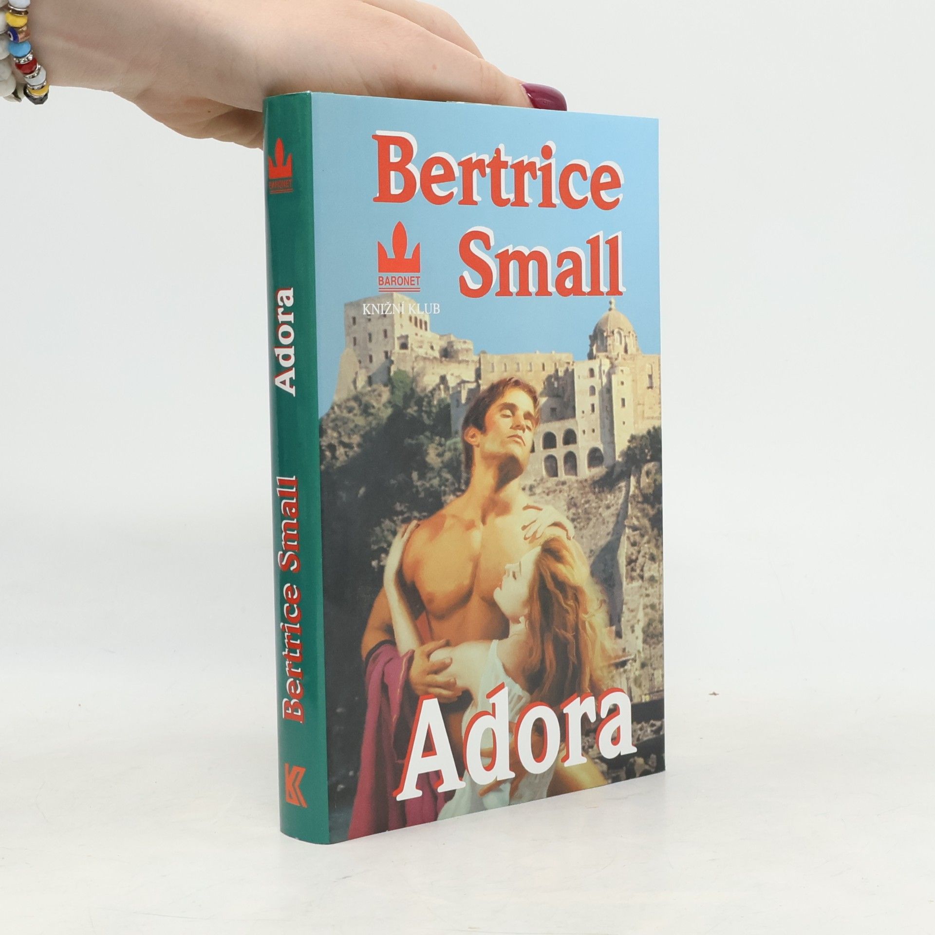 Bertrice Small Adora
