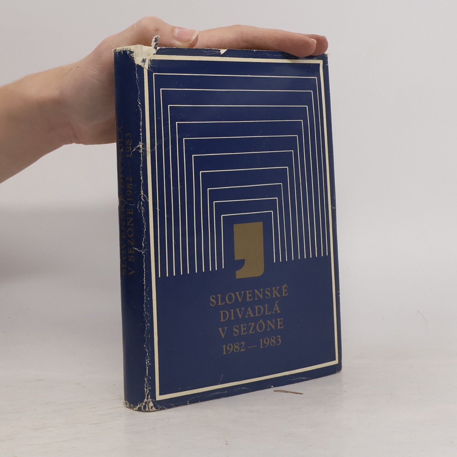 Collectif d'auteurs Slovenské divadlá v sezóne 1982-1983