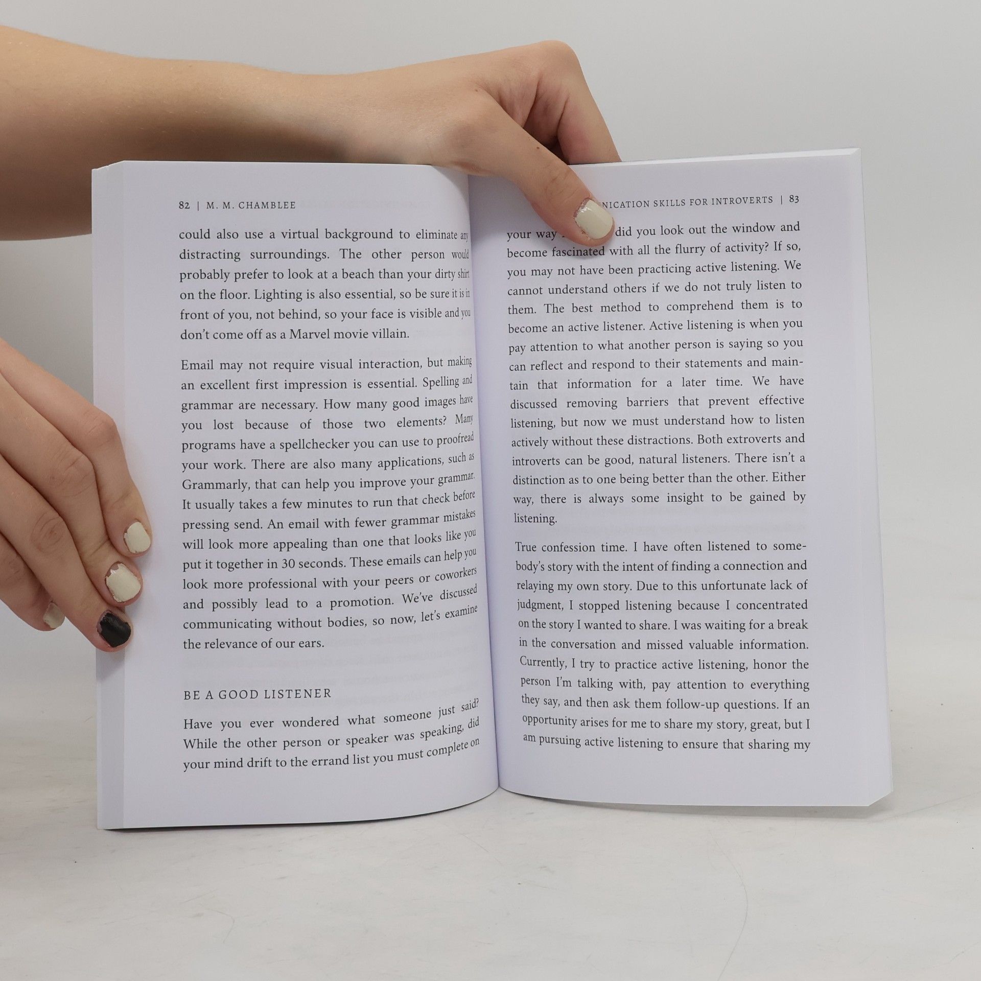 Chamblee, M.M. Communication Skills for Introverts: Go Beyond Social Media to Build Deep Connections, Embrace Social Settings, and Develop Your Face-to-Face Skills