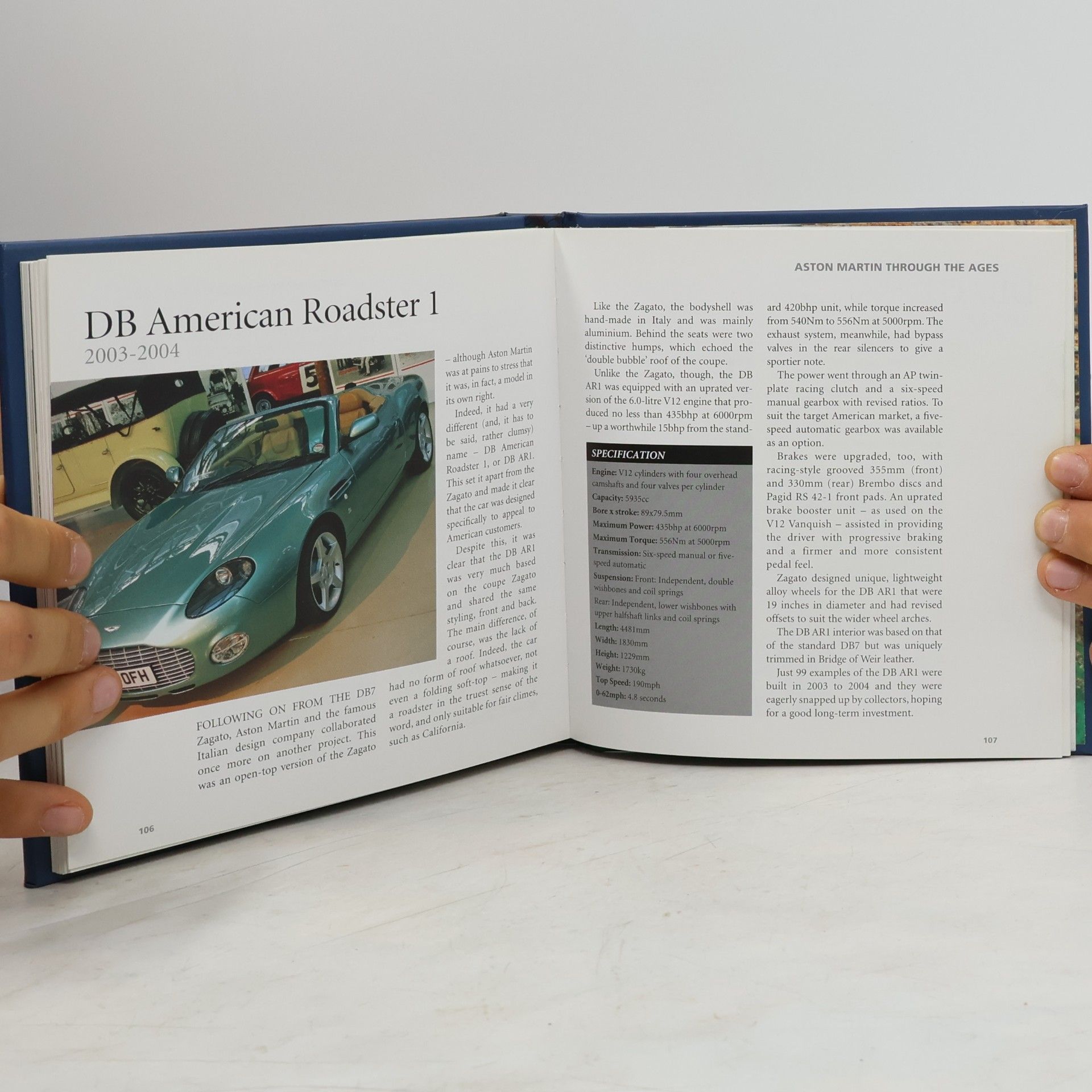 Igloo Books Aston Martin - Book and DVD