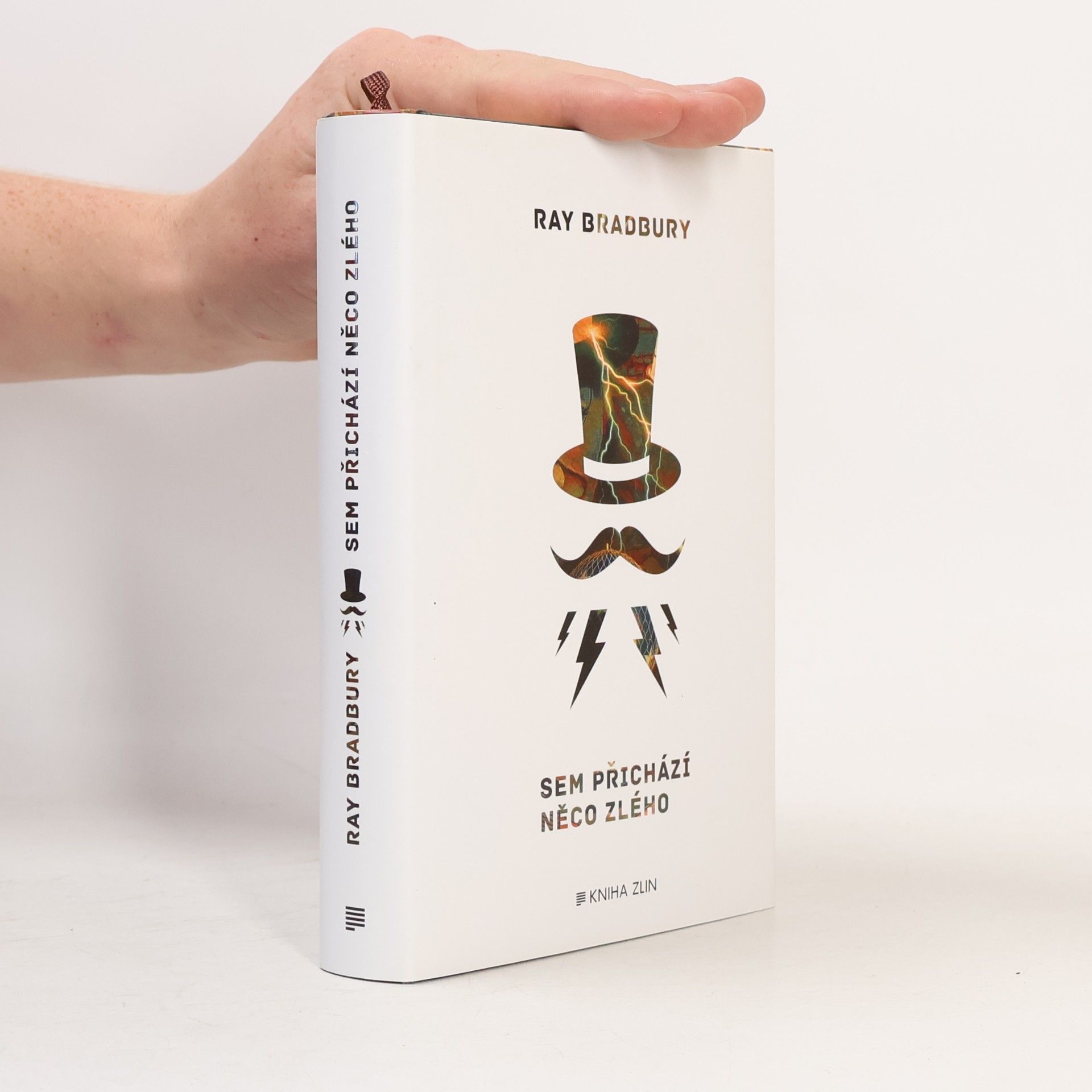 Ray Bradbury Sem přichází něco zlého
