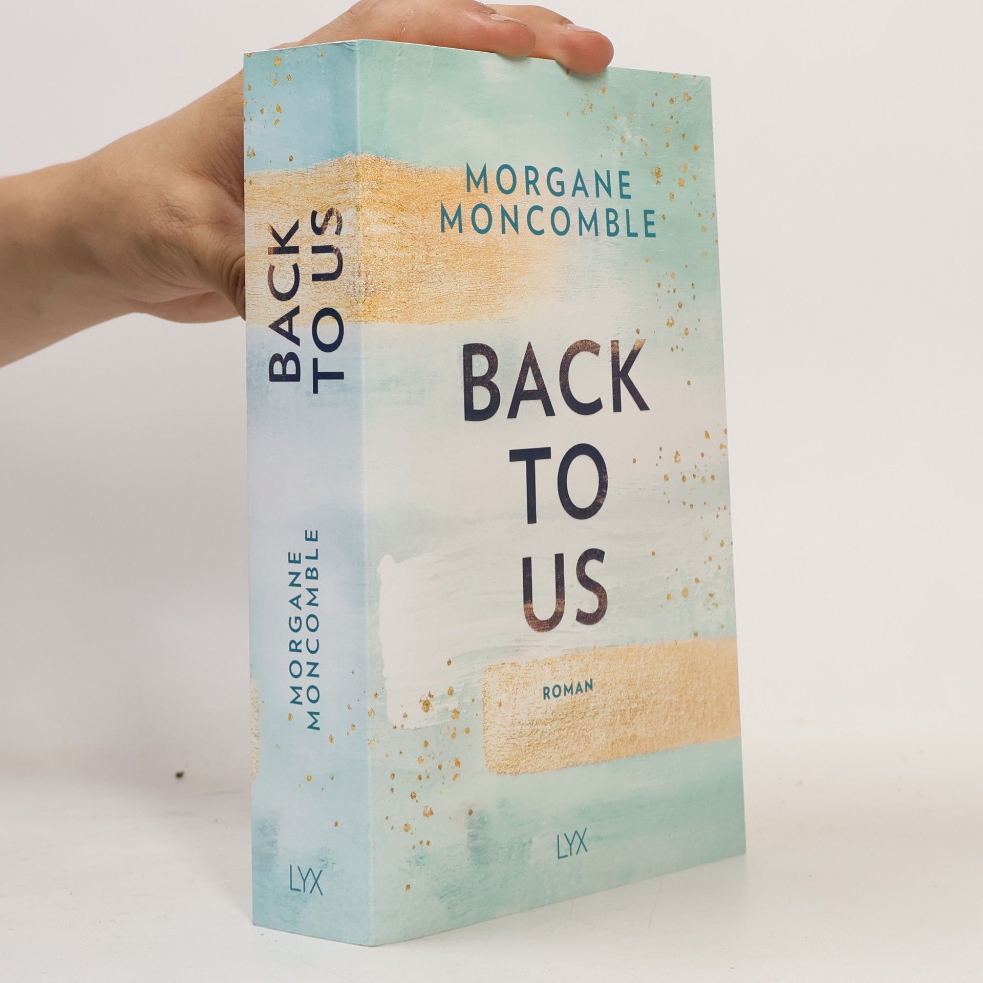 Morgane Moncomble Back to us