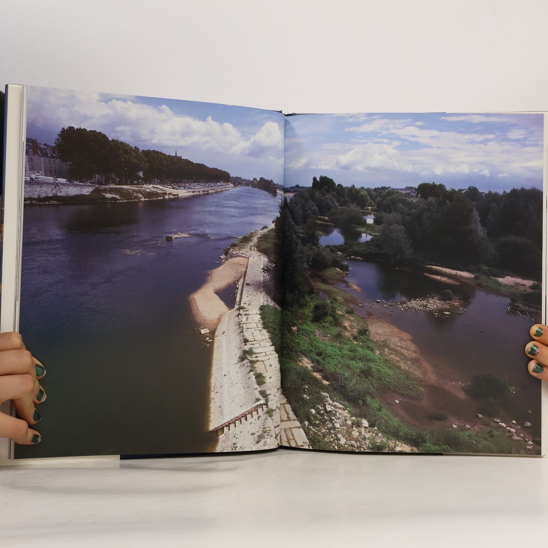 Vivian R. Cline La Loire
